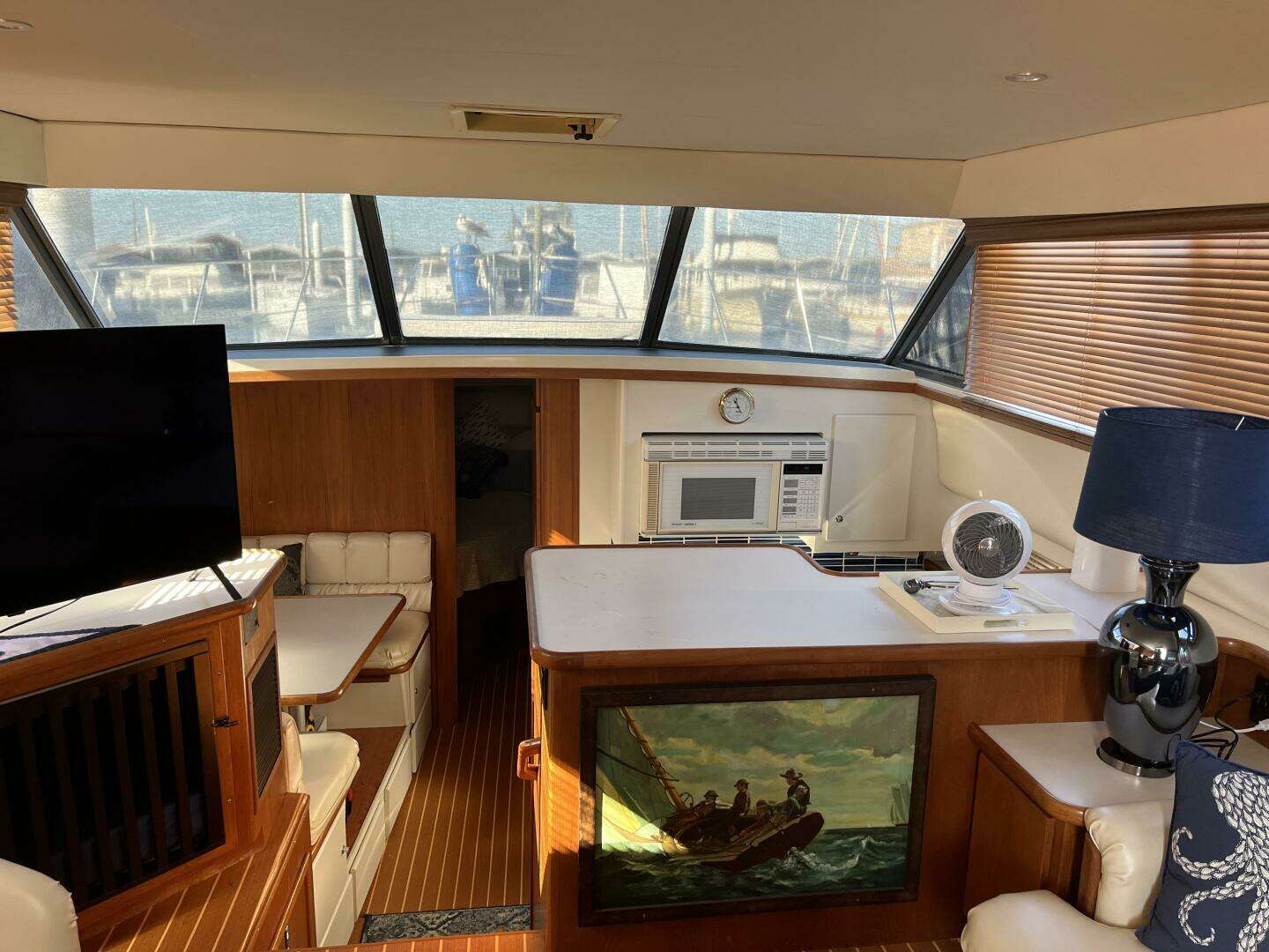 1995 Carver 440 Aft Cabin - Image 14