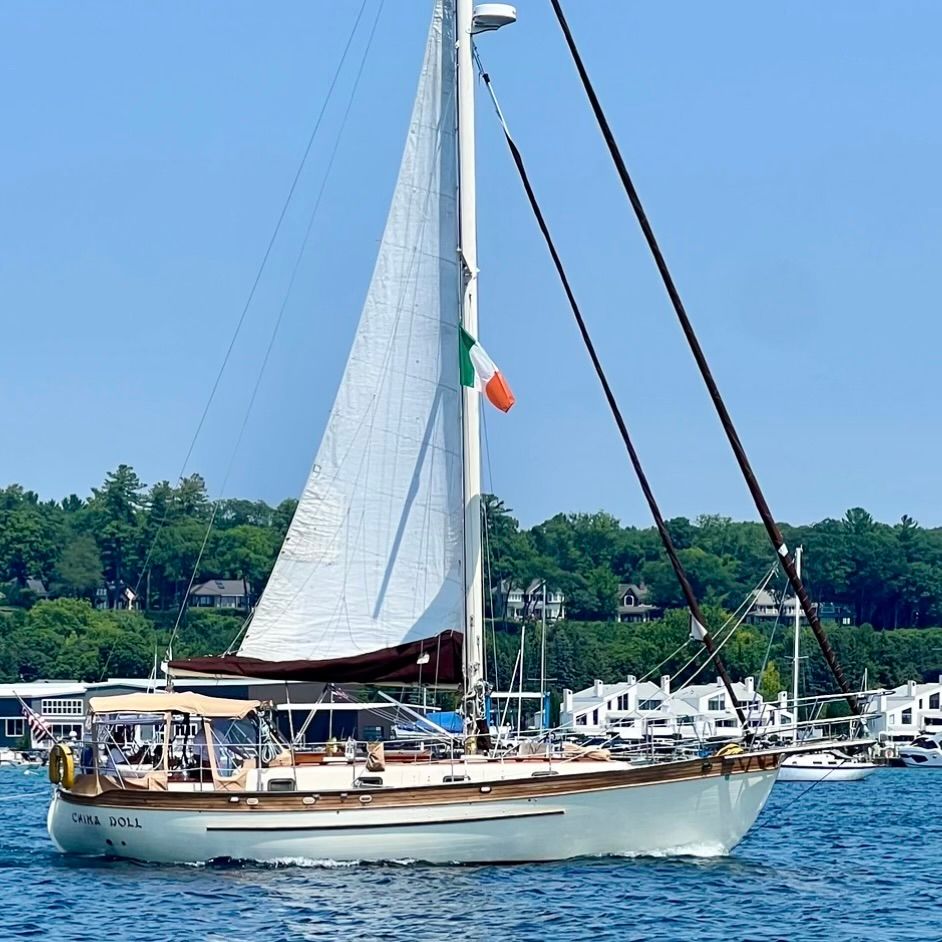 1981 Young Sun 35 cutter sail
