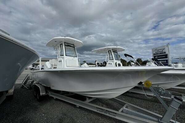 2026 Tidewater 2500 Carolina Bay