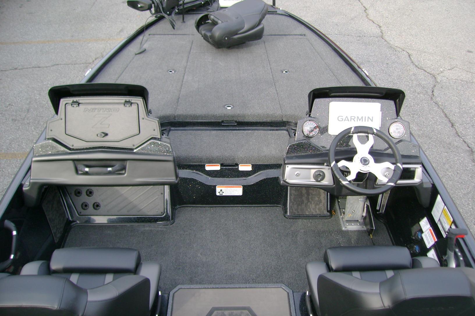2026 Nitro Z20 XL Pro boat interior with Garmin navigation system and dual seating.