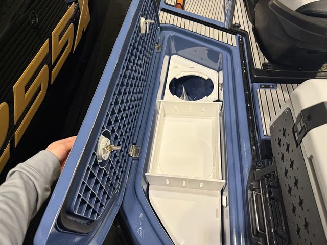 2026 Yamaha WaveRunner Crosswave® - 10