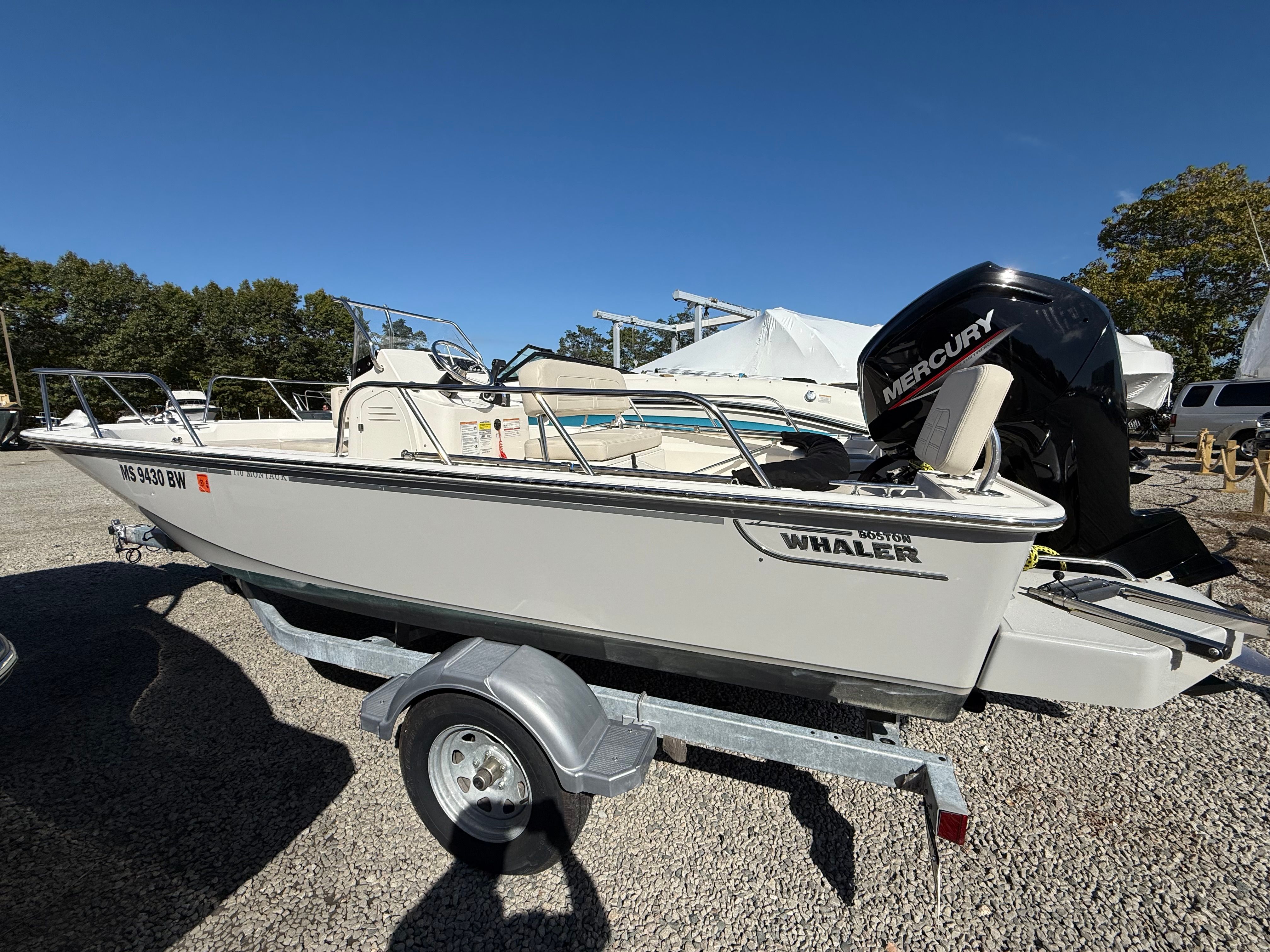 2024 Boston Whaler 170 Montauk