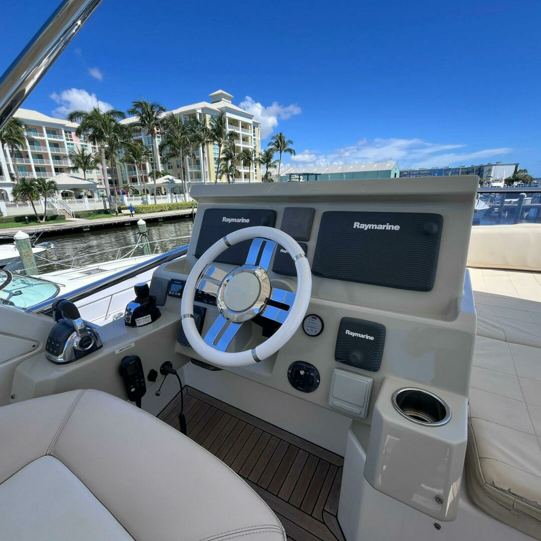 2015 Azimut 50 fly - Image 31