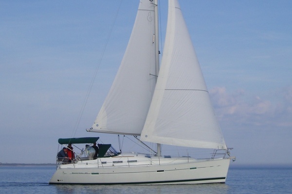2004 Beneteau 373