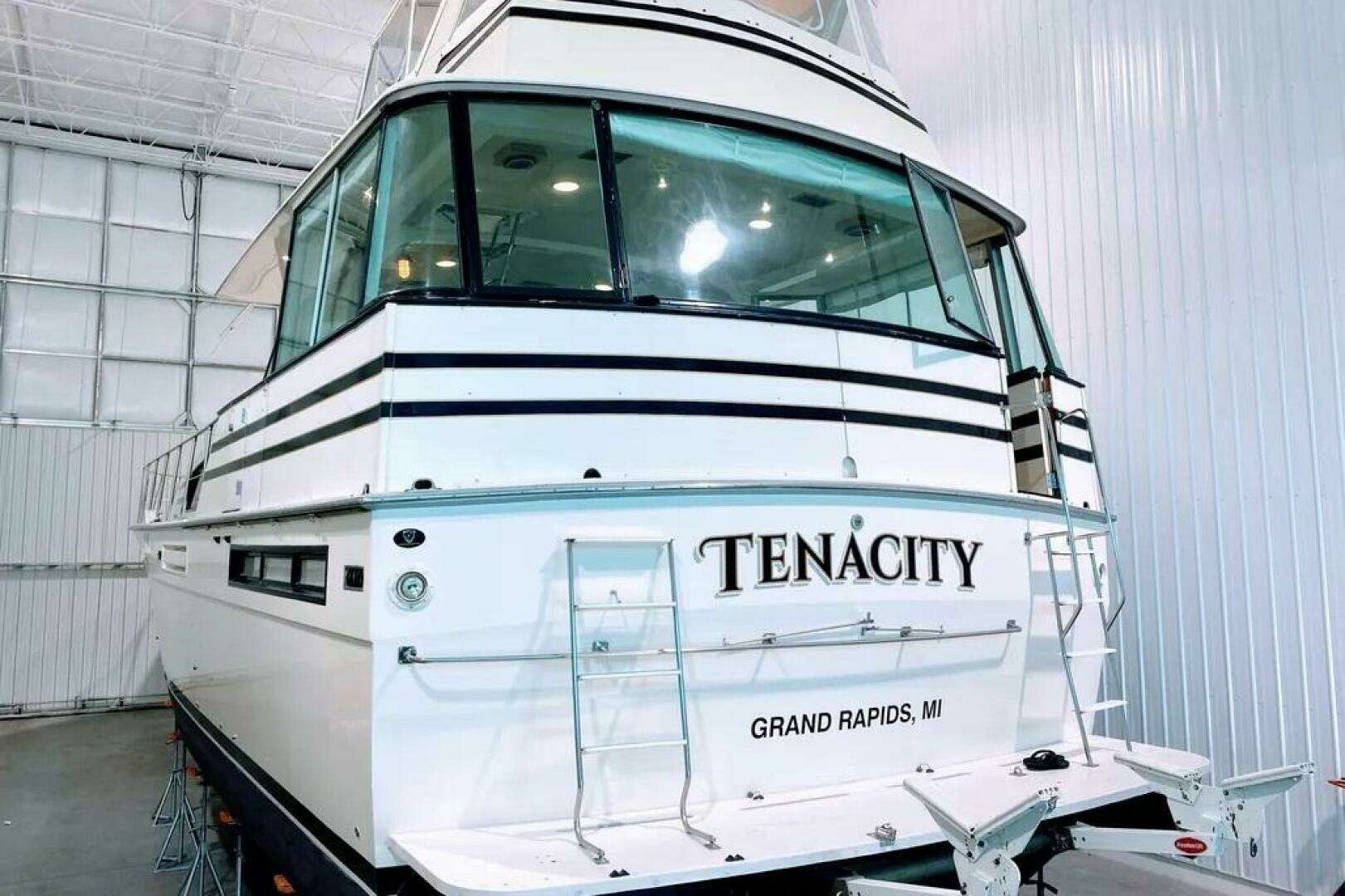 1986 Bertram 58 Flybridge Motor Yacht - Image 24