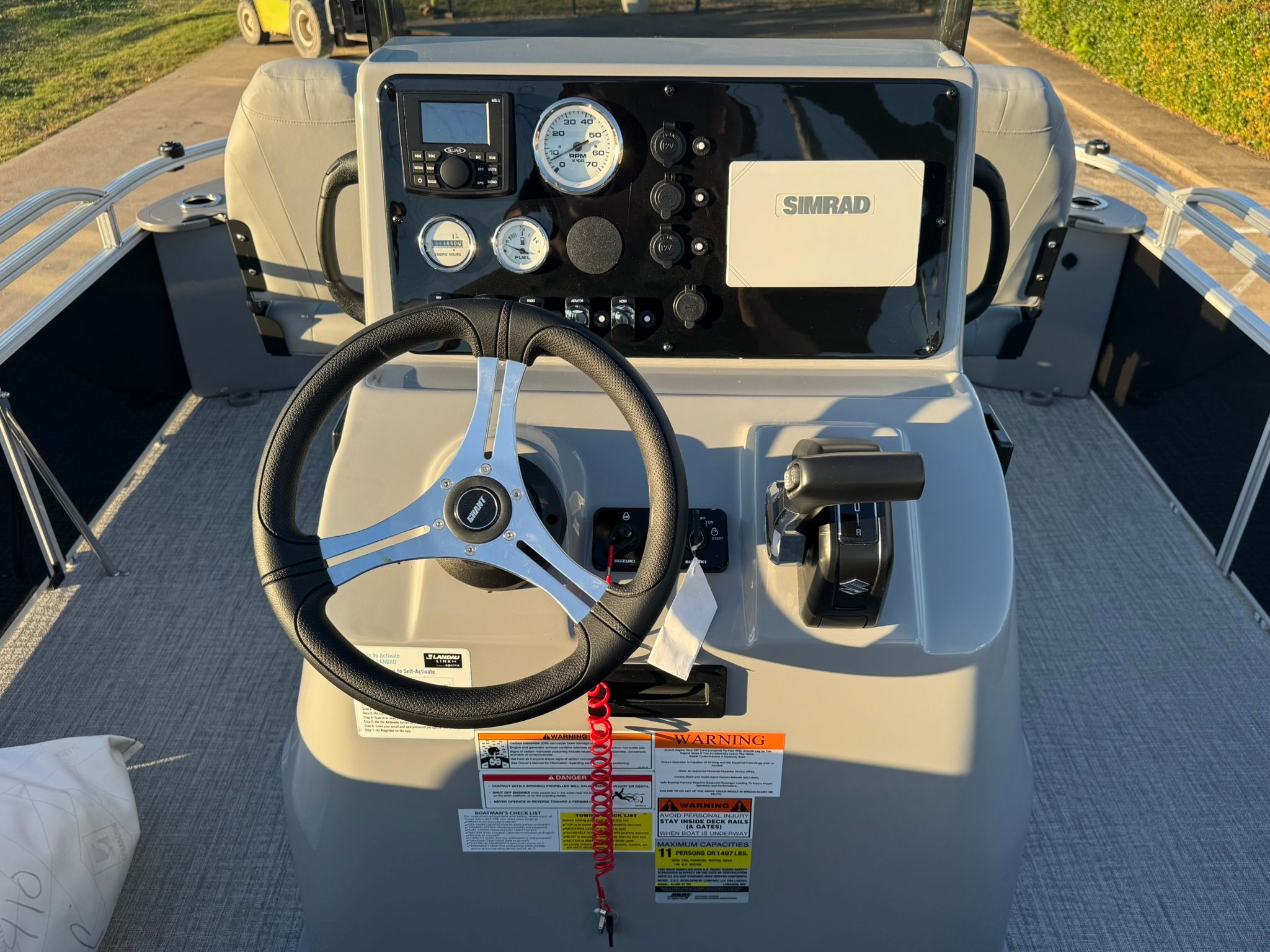2026 Landau Alure 21CC Fish console with Simrad system.
