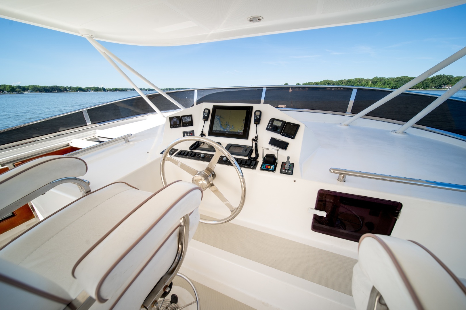 2003 Marlow Explorer 65C - Image 31