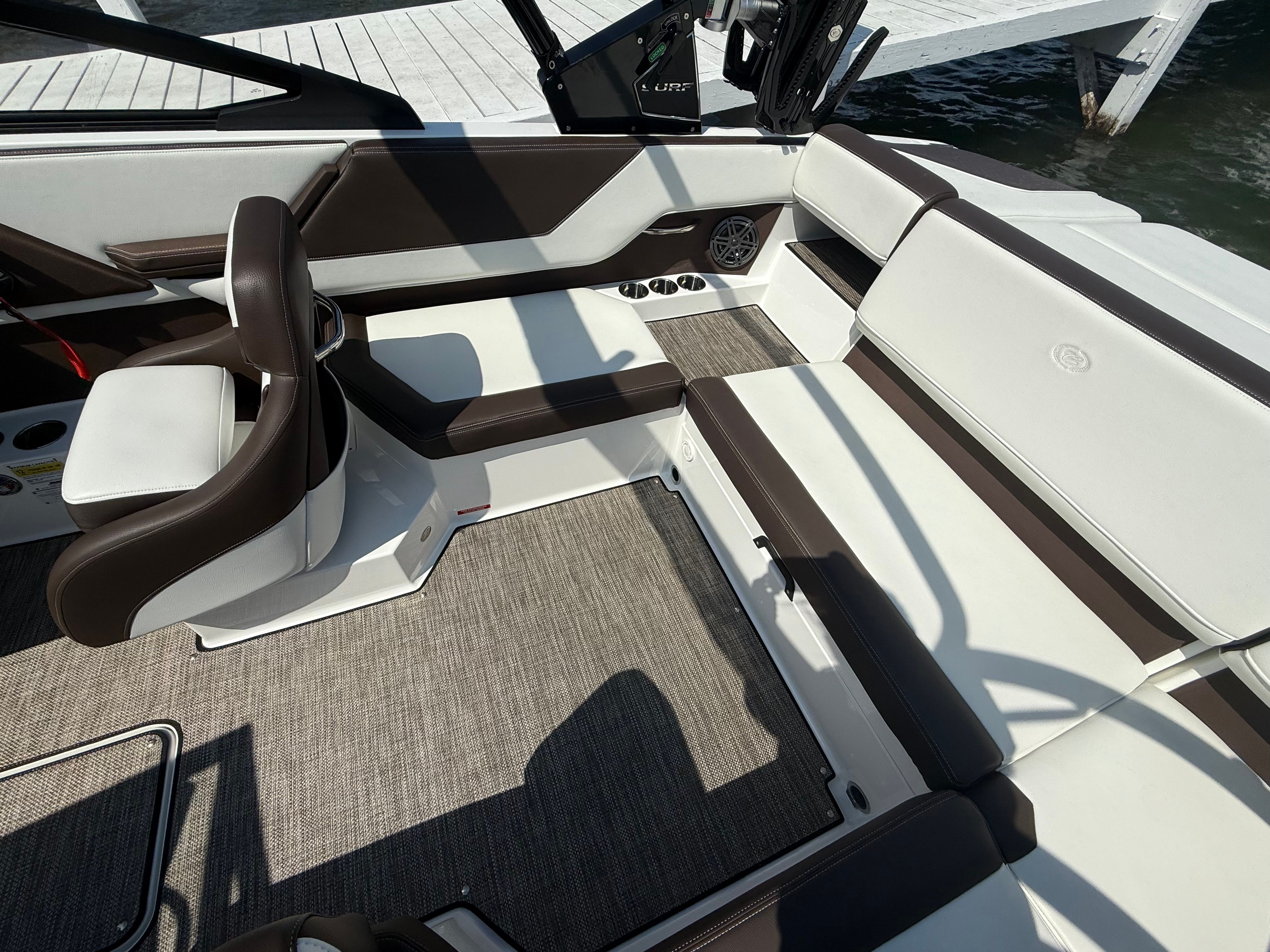 2025 Cobalt CS23 Surf - 22