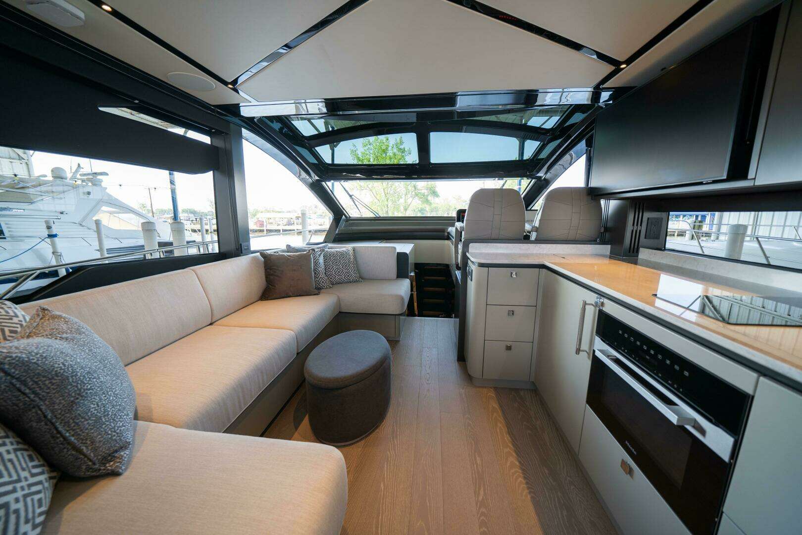 2026 Sunseeker 55 Predator - Image 2
