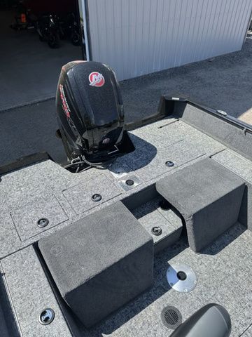 2026 Tracker Pro Guide V-175 Combo - 10