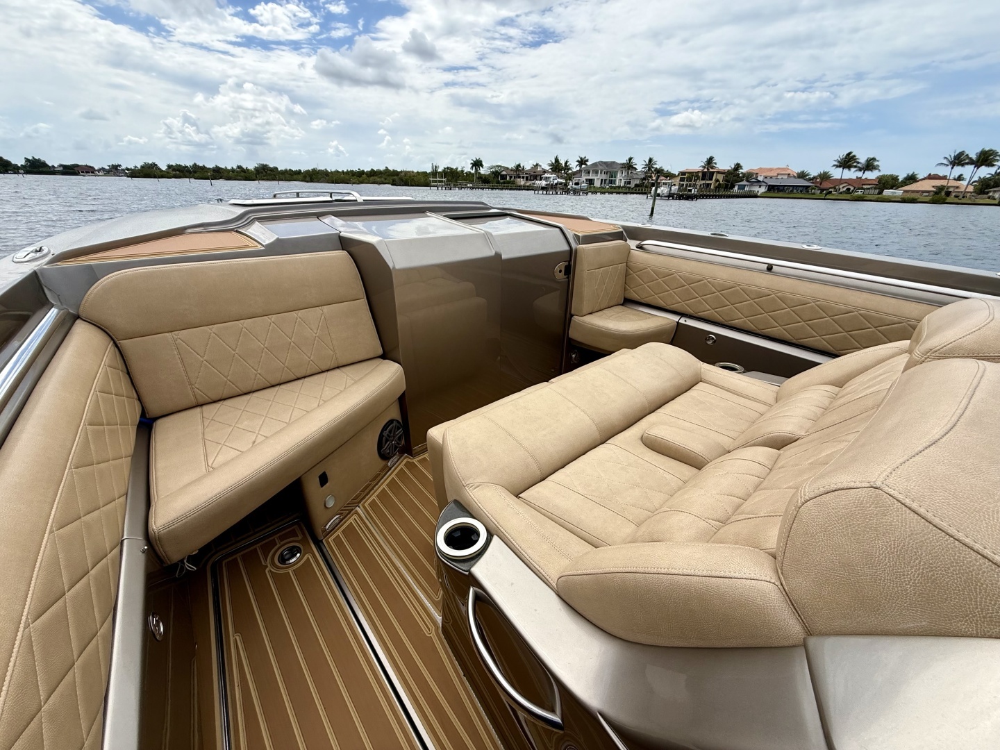 2020 Nor-Tech 550 SPORT CENTER CONSOLE - Image 61