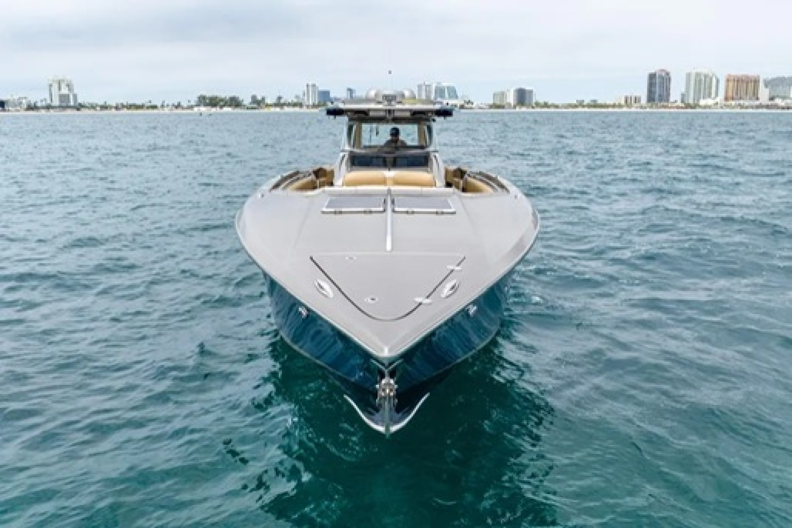 2020 Nor-Tech 550 SPORT CENTER CONSOLE - Image 6