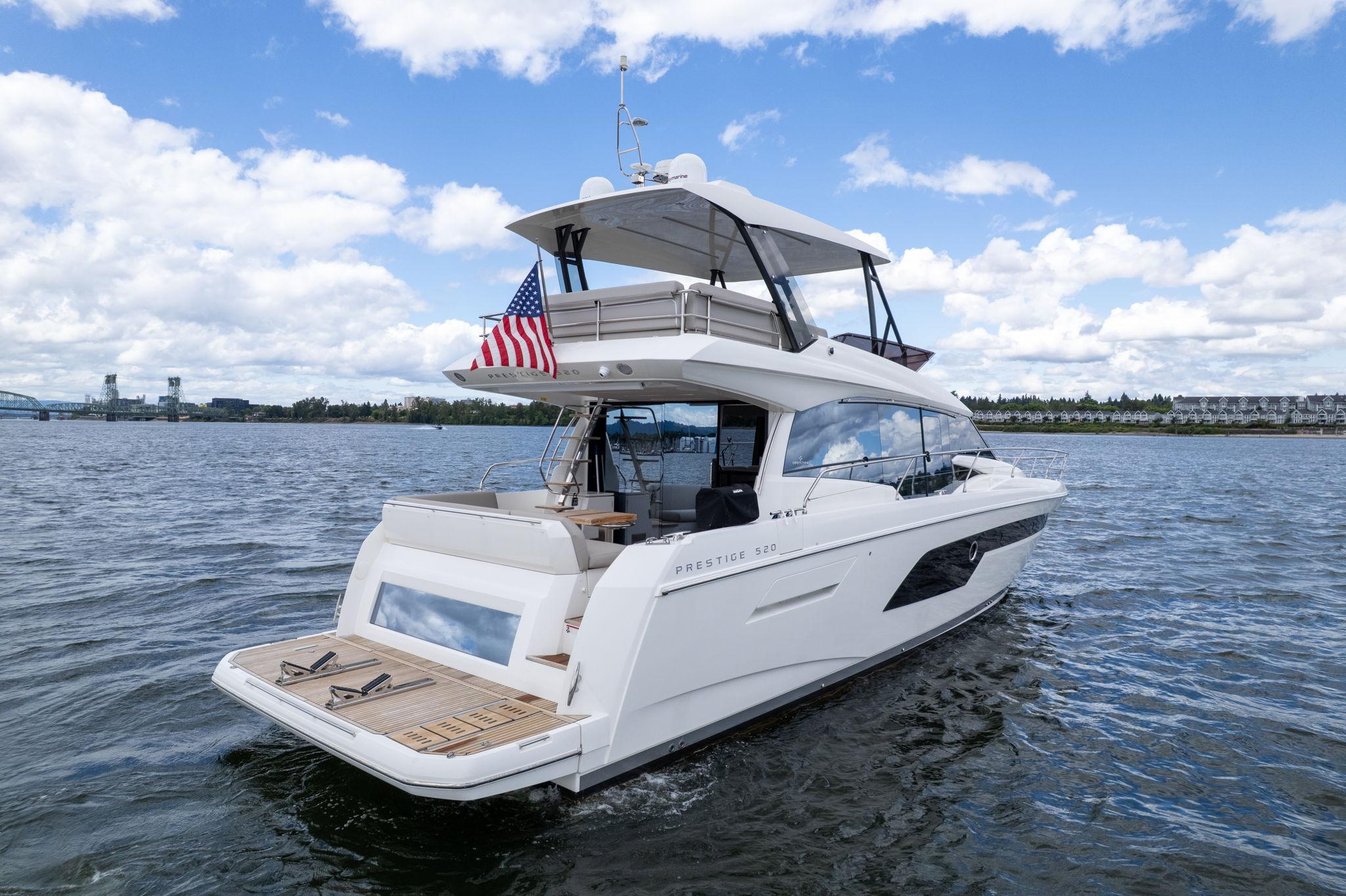 2022 Prestige 520 - 77