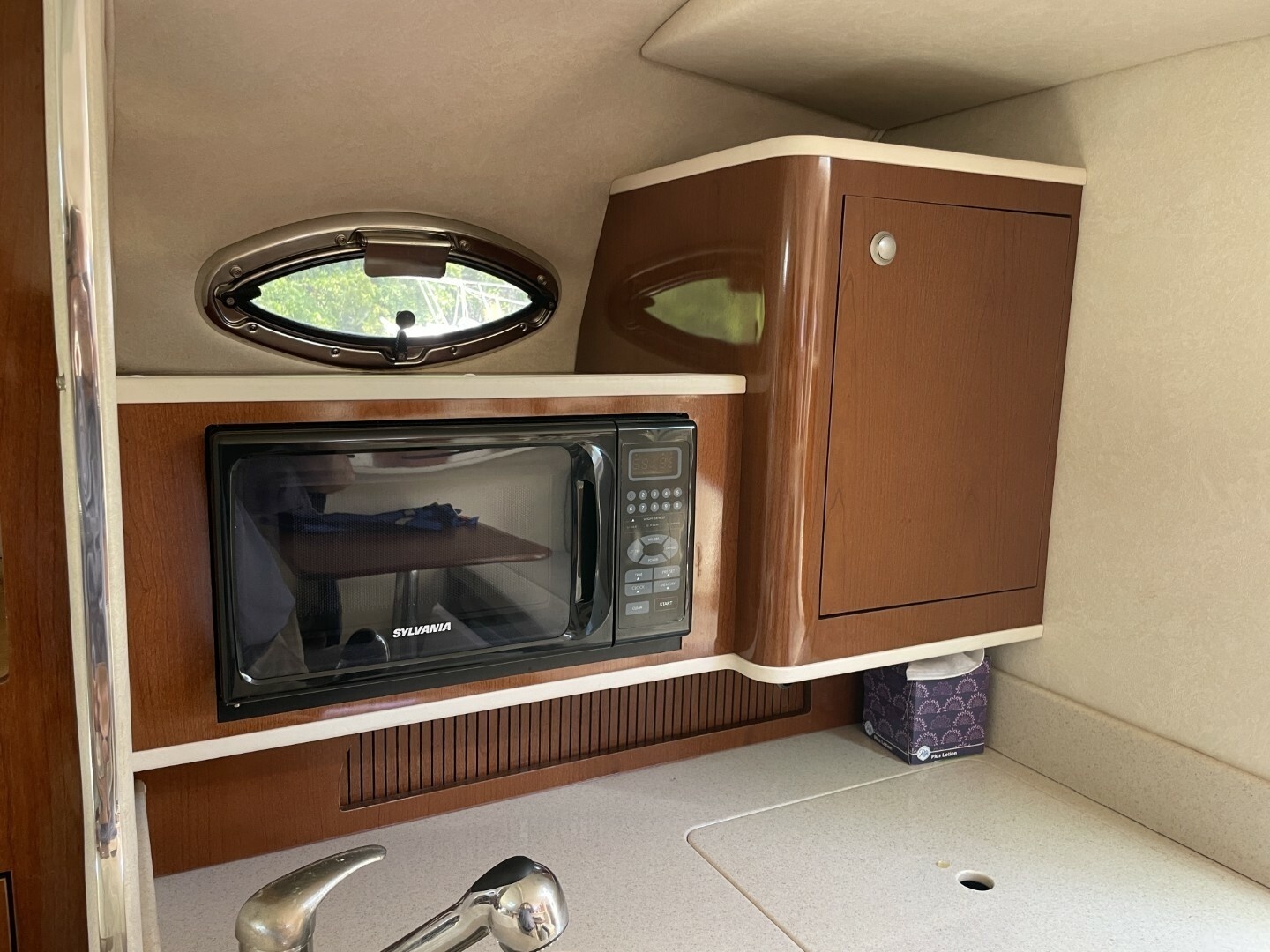 2008 Sea Ray 280 Sundancer - Image 36