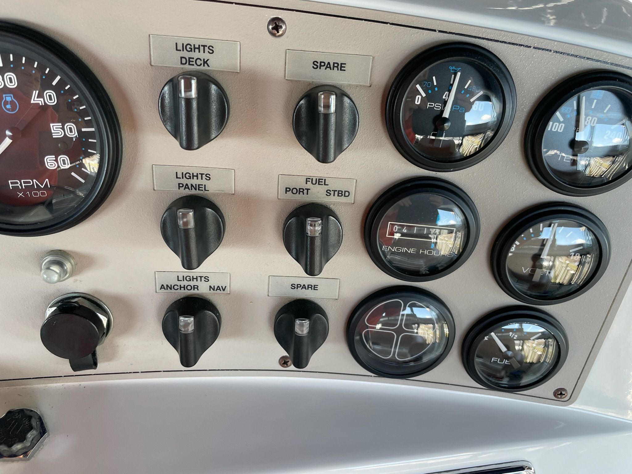 Dashboard of a 2000 Carver 356 Aft Cabin Motor Yacht.