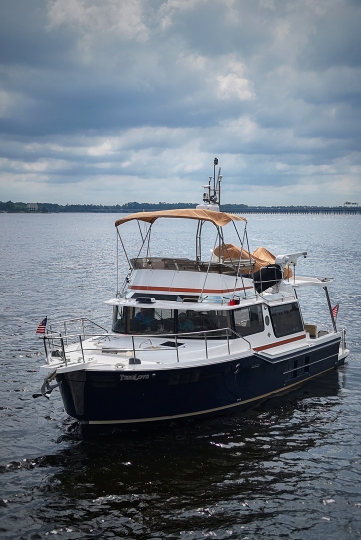 2022 Ranger Tugs R-43 CB - Image 4
