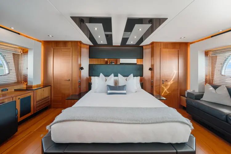 2010 Sunseeker Predator 84 - Image 51