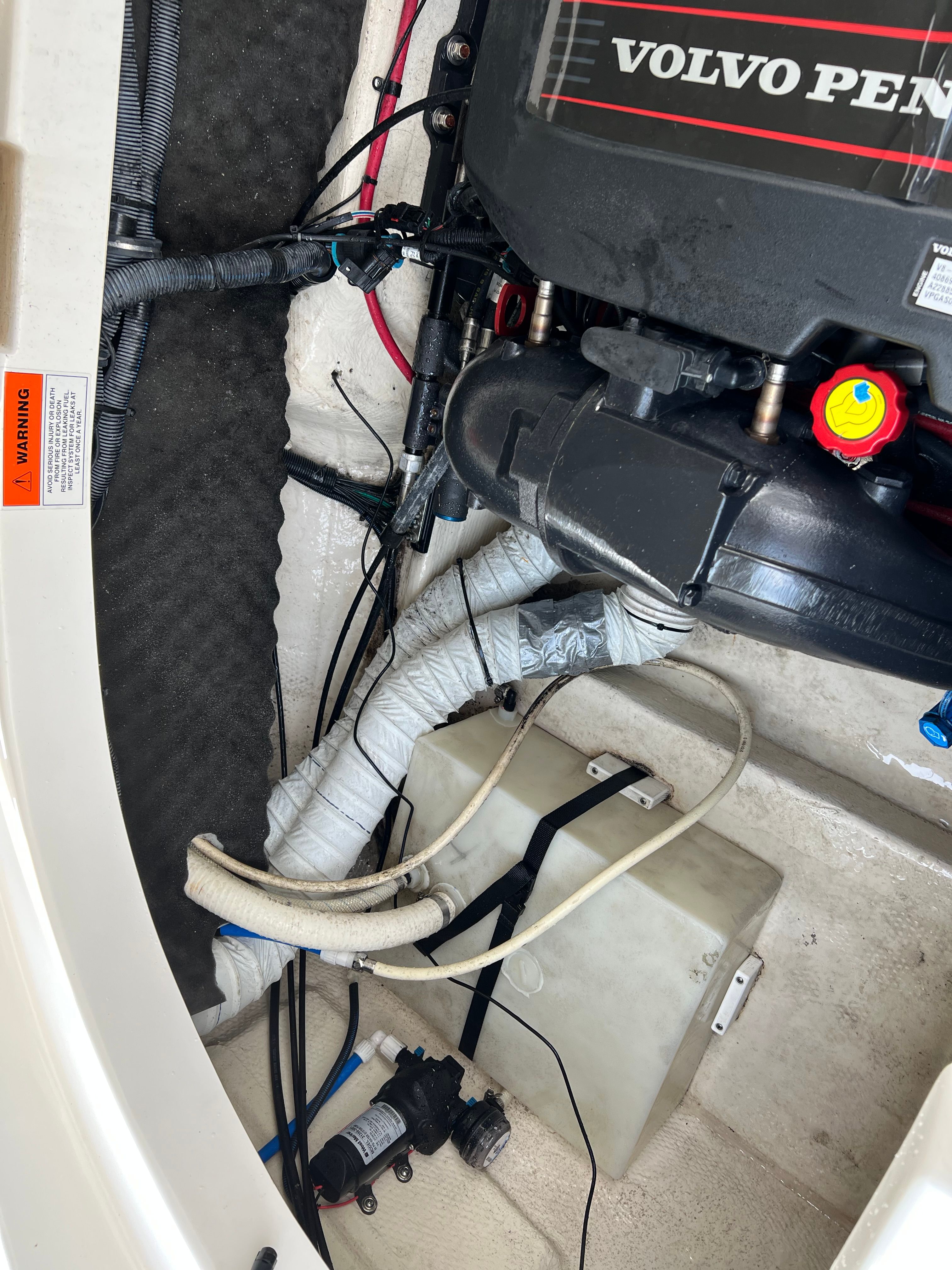 2013 Rinker 246 Captiva Cuddy - 49