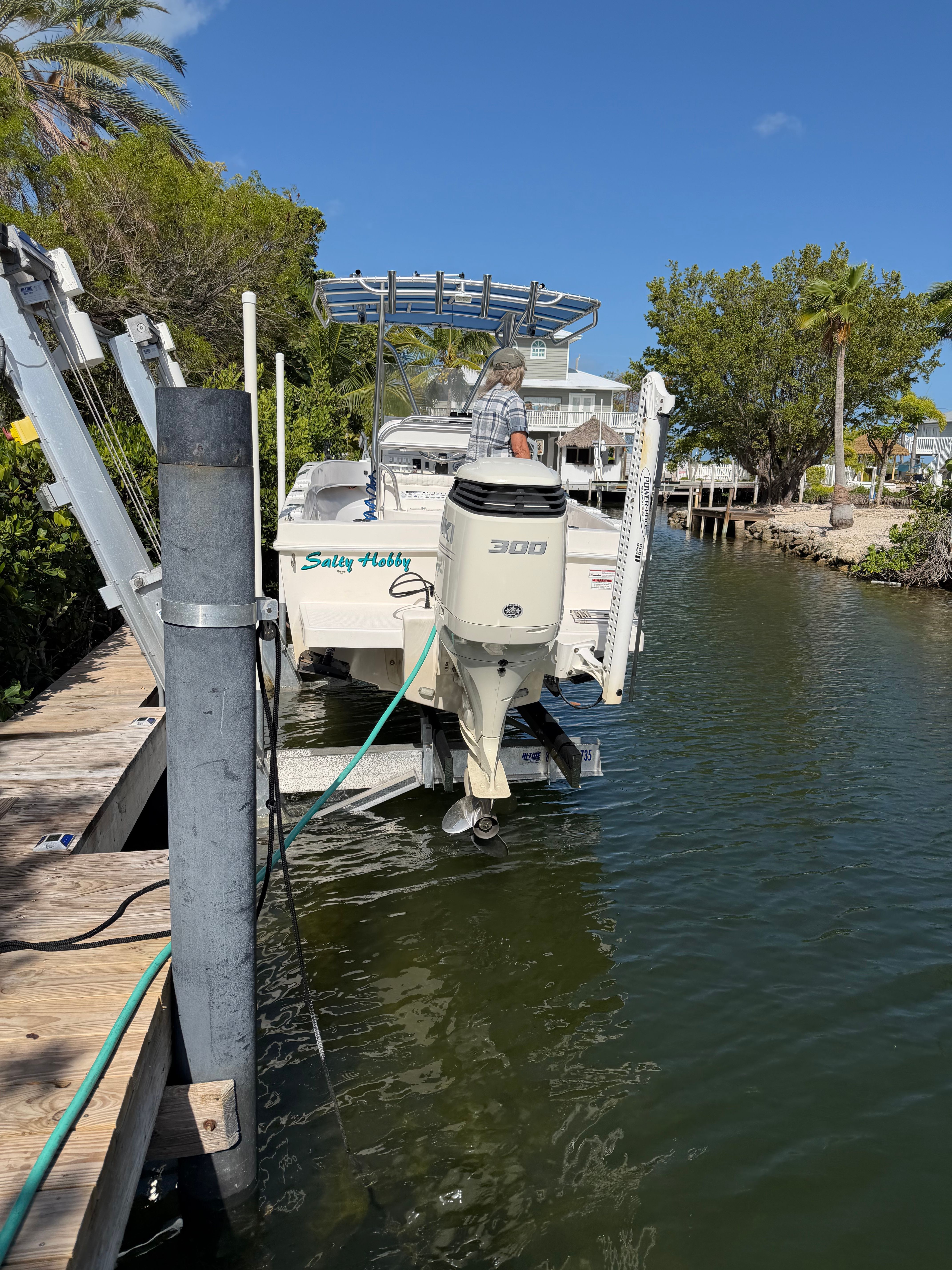 2018 Dusky 252 - 3