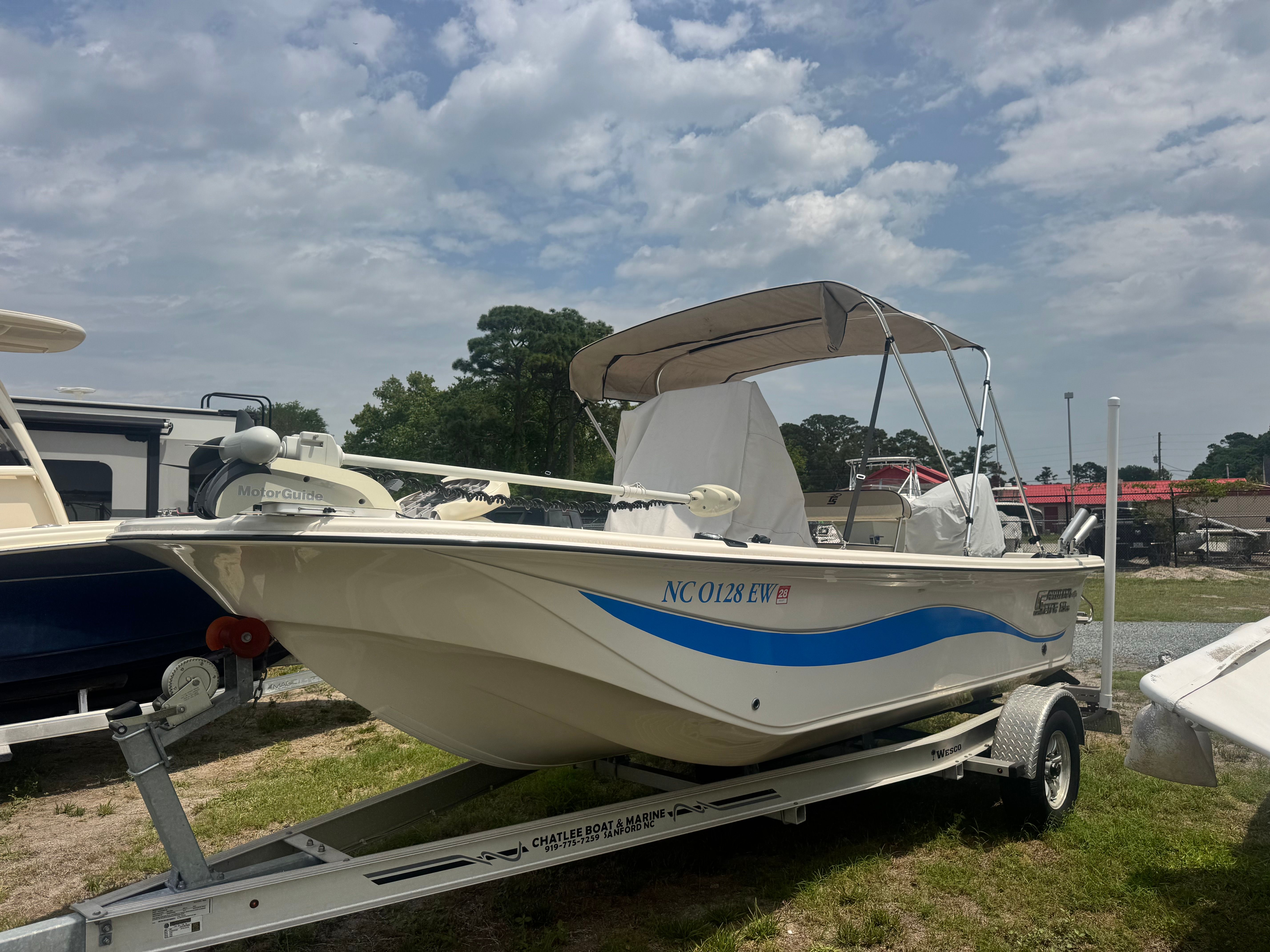 2022 Carolina Skiff 19 LS