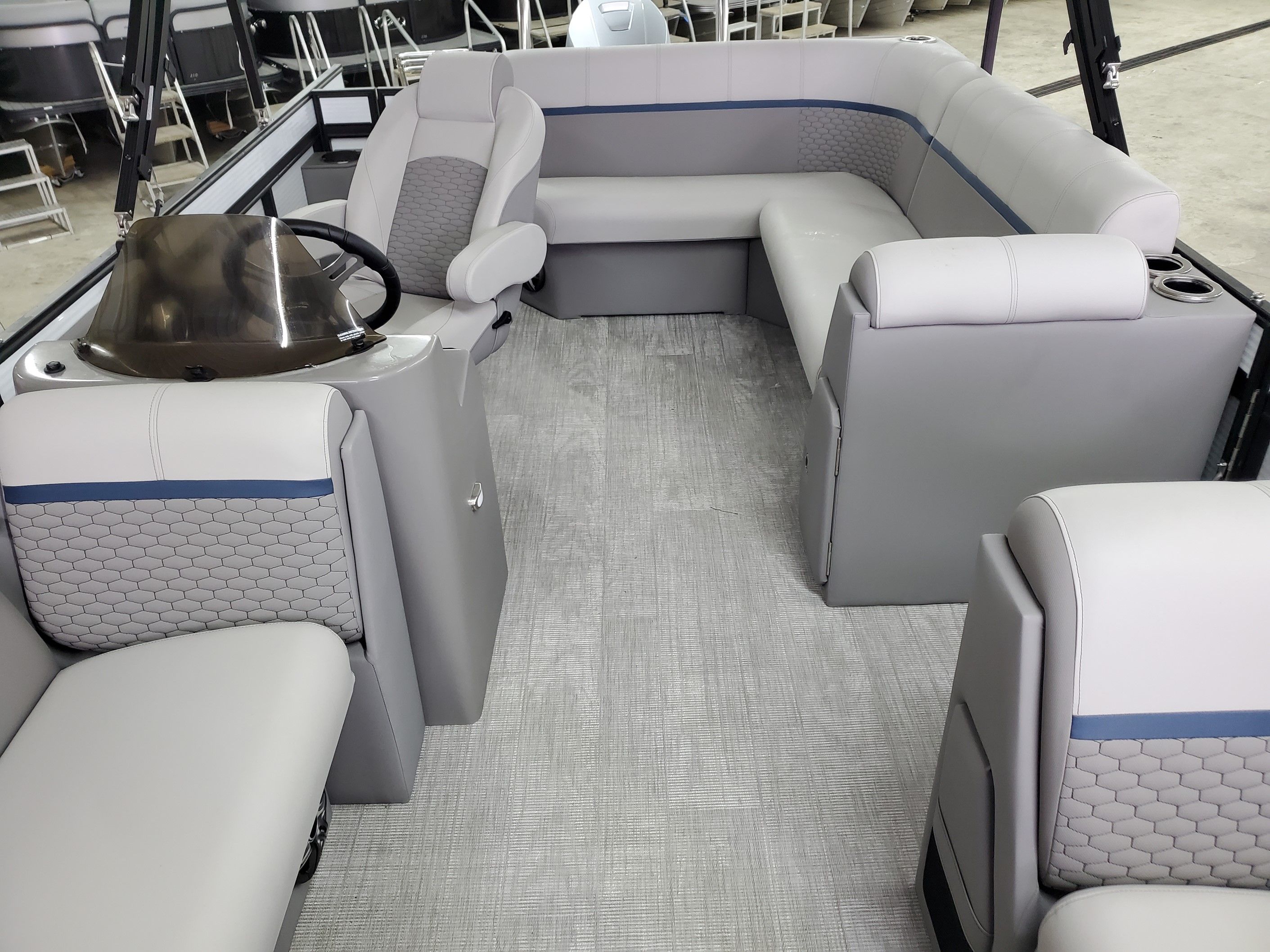 2023 Qwest 820 E LANAI LTZ TT2 - 6