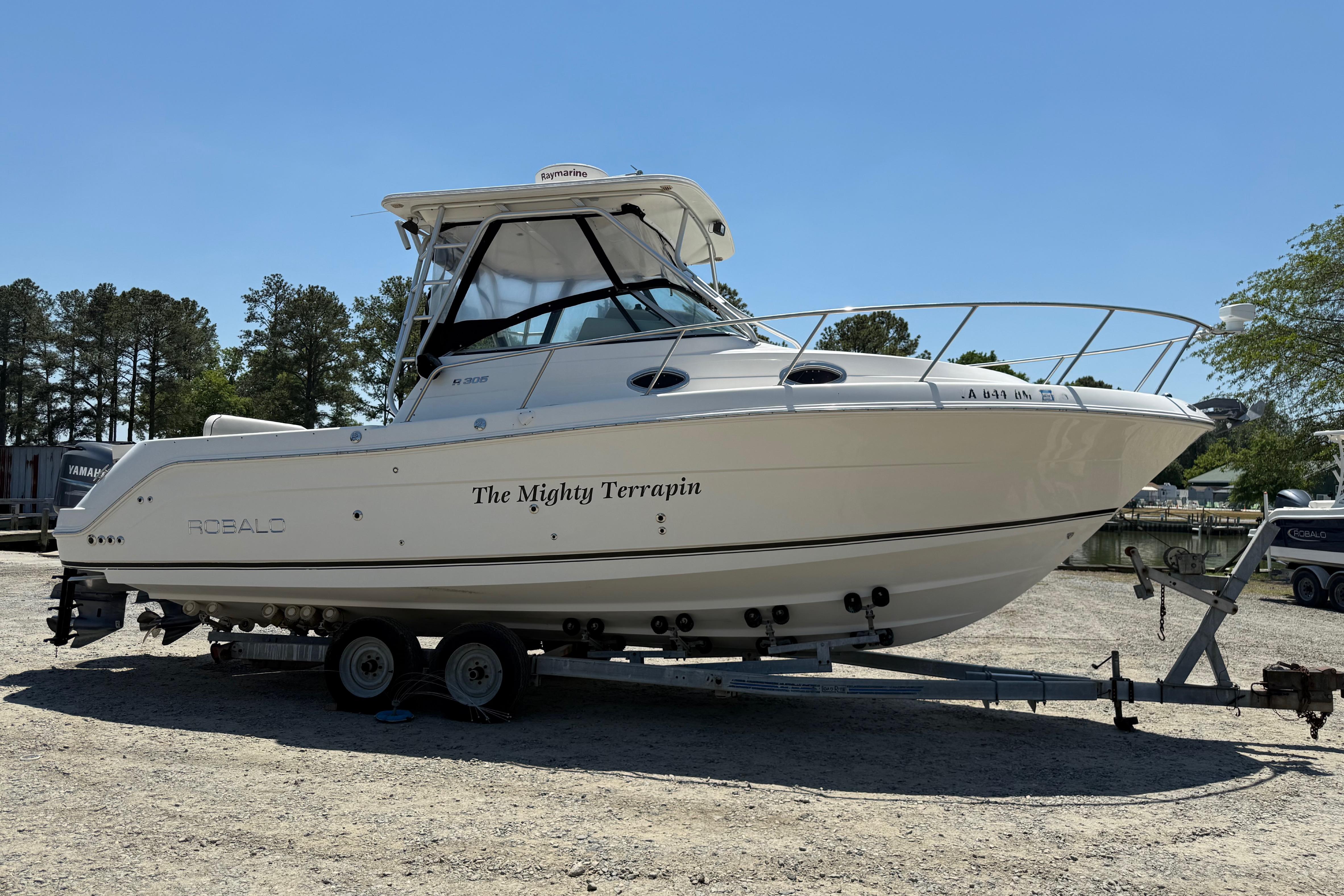 2007 Robalo R305 Walkaround