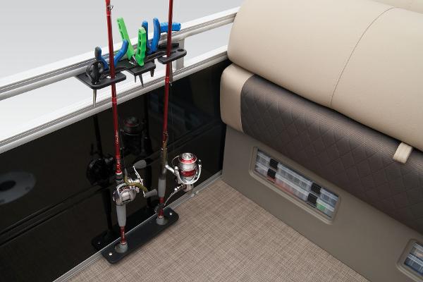 Manufacturer Provided Image: Sun Tracker SportFish 20 DLX