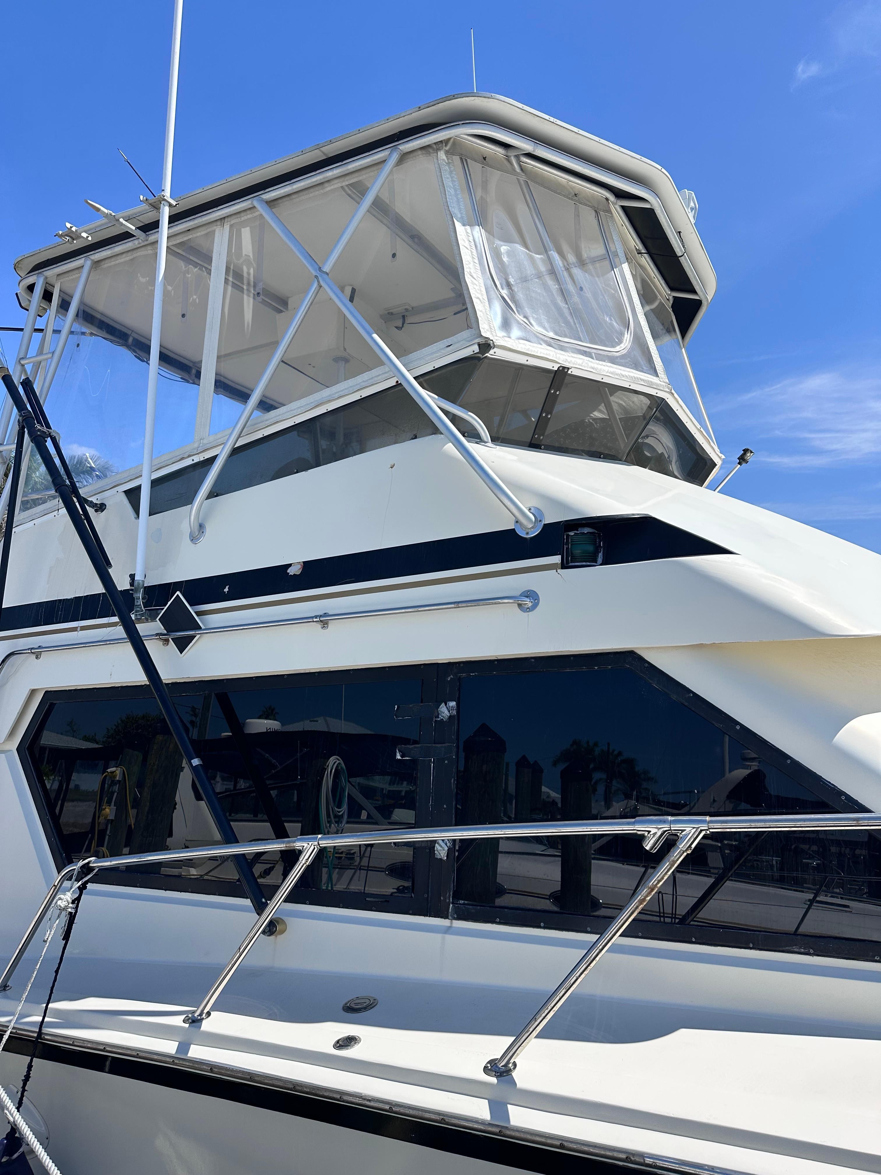1988 Hatteras 48conv - 14