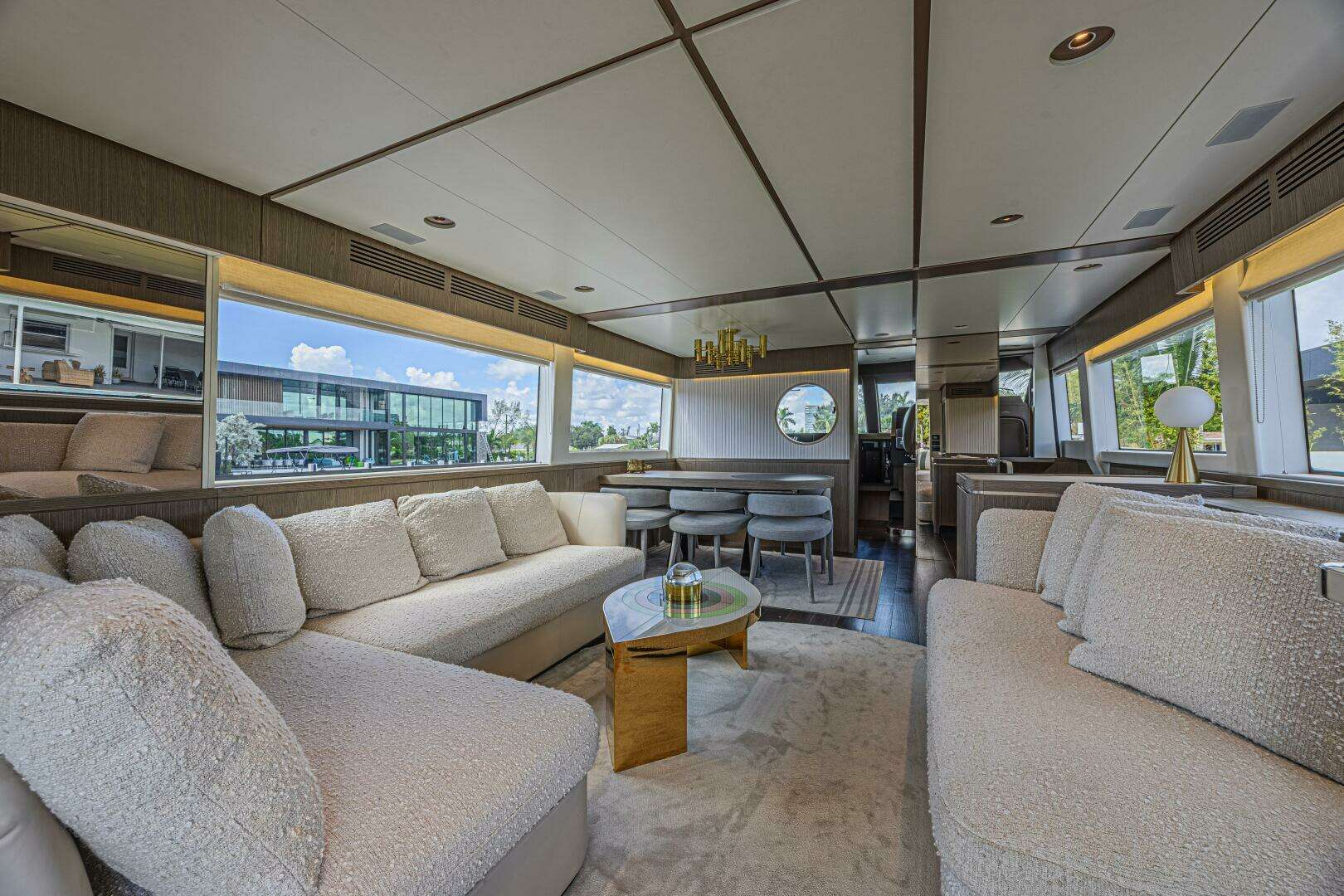 2022 Azimut Magellano 66 - Image 3
