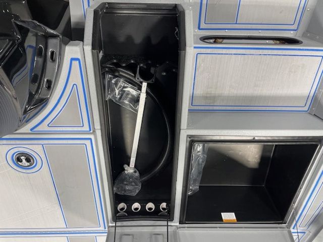 2026 G3 Sportsman 1810 SE - 3