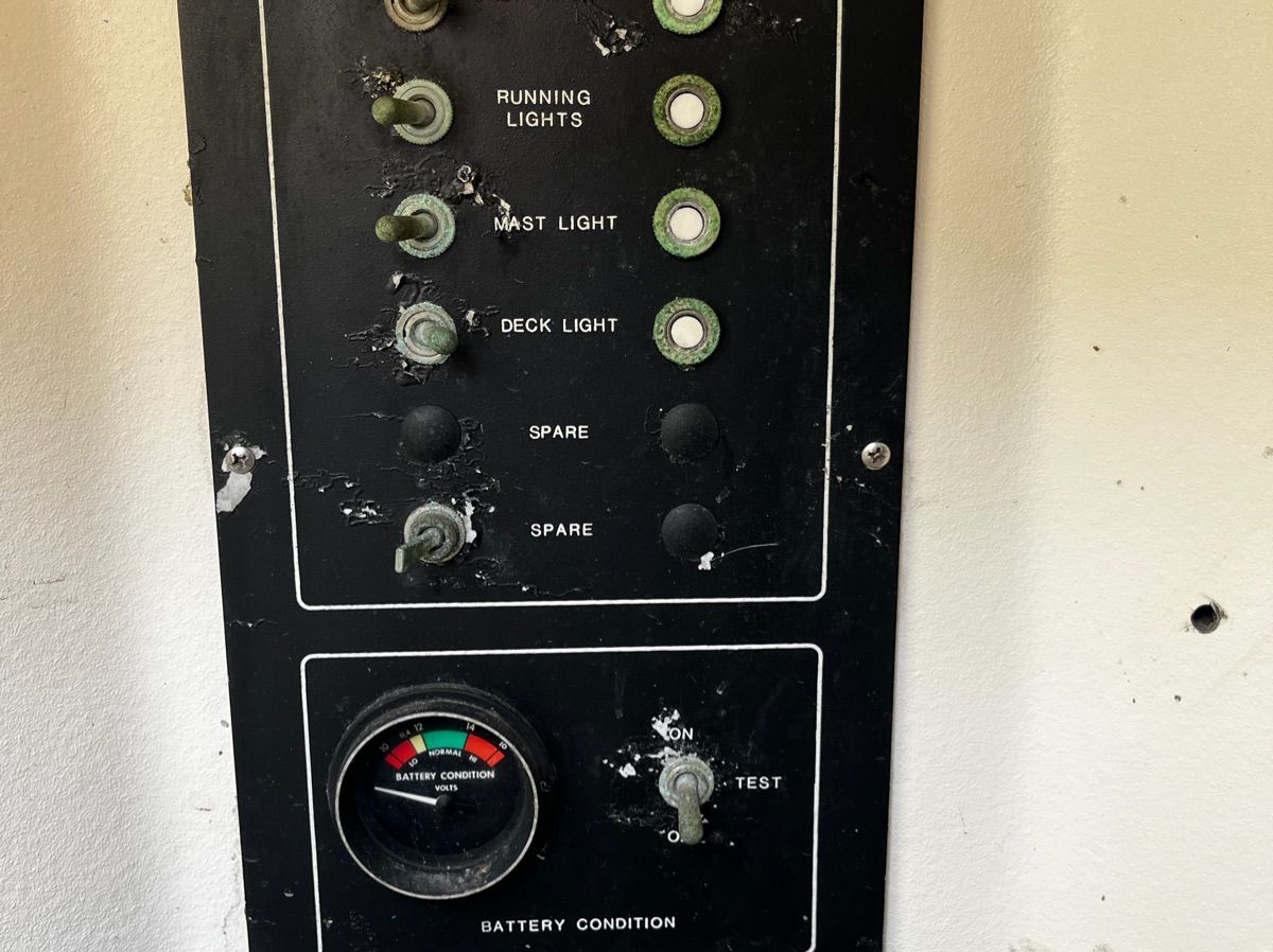 Control panel with indicators for lights and battery condition.
