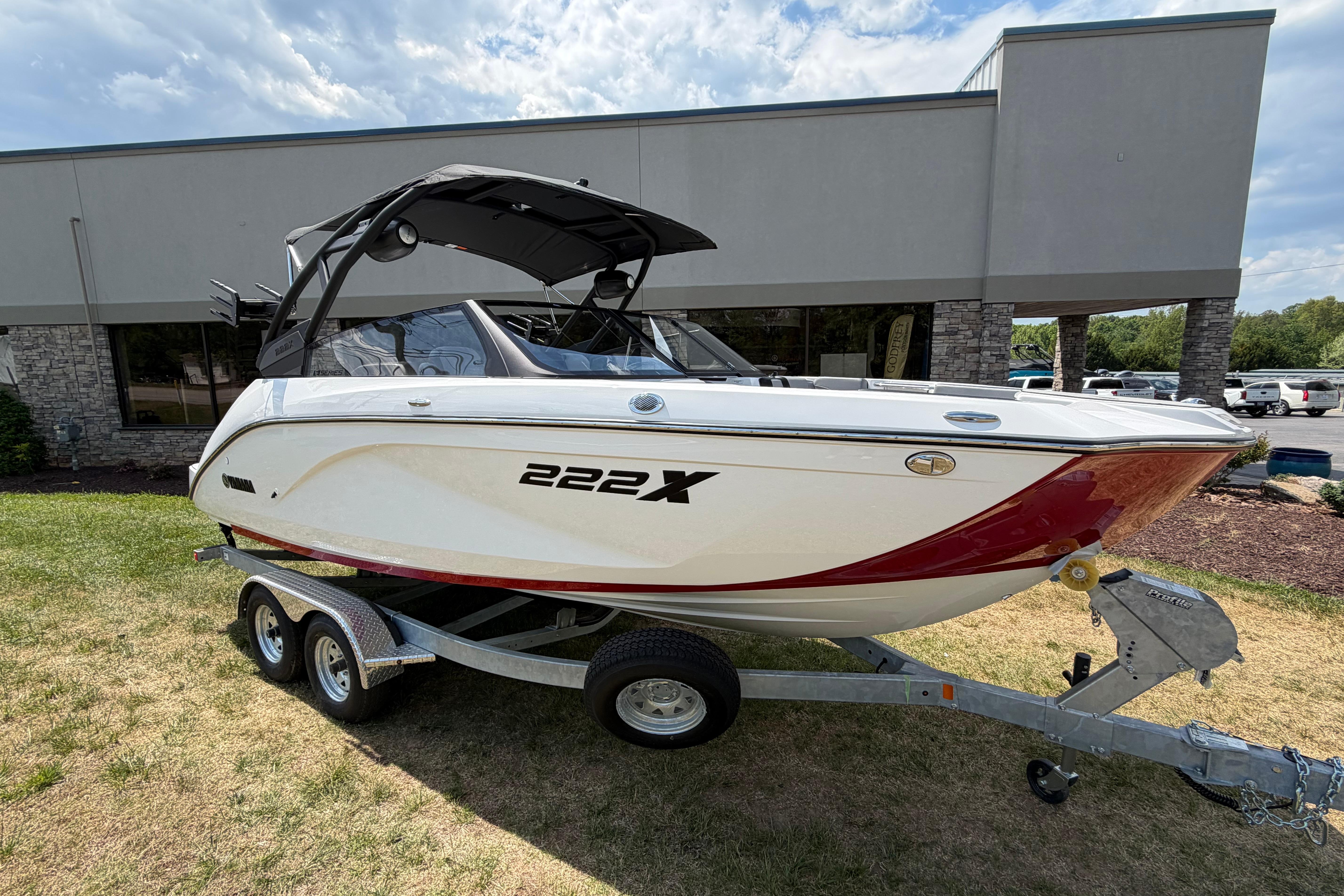 2026 Yamaha Boats 222XE