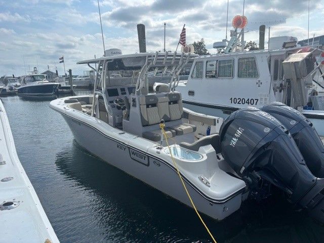 2025 Key West 291 FS w/ Twin 350 & Joystick - 2