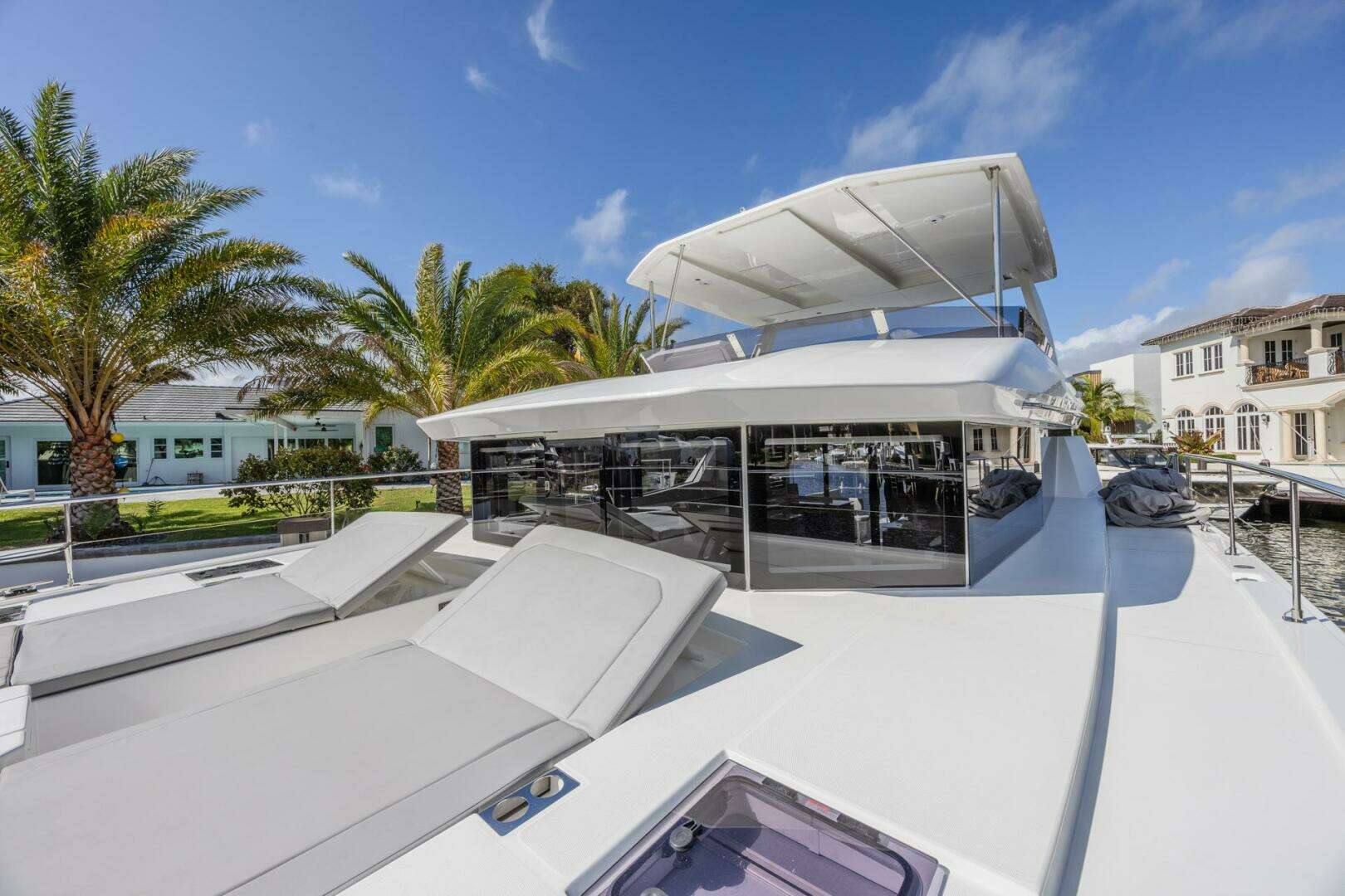 2024 Leopard 53 Powercat - Image 3