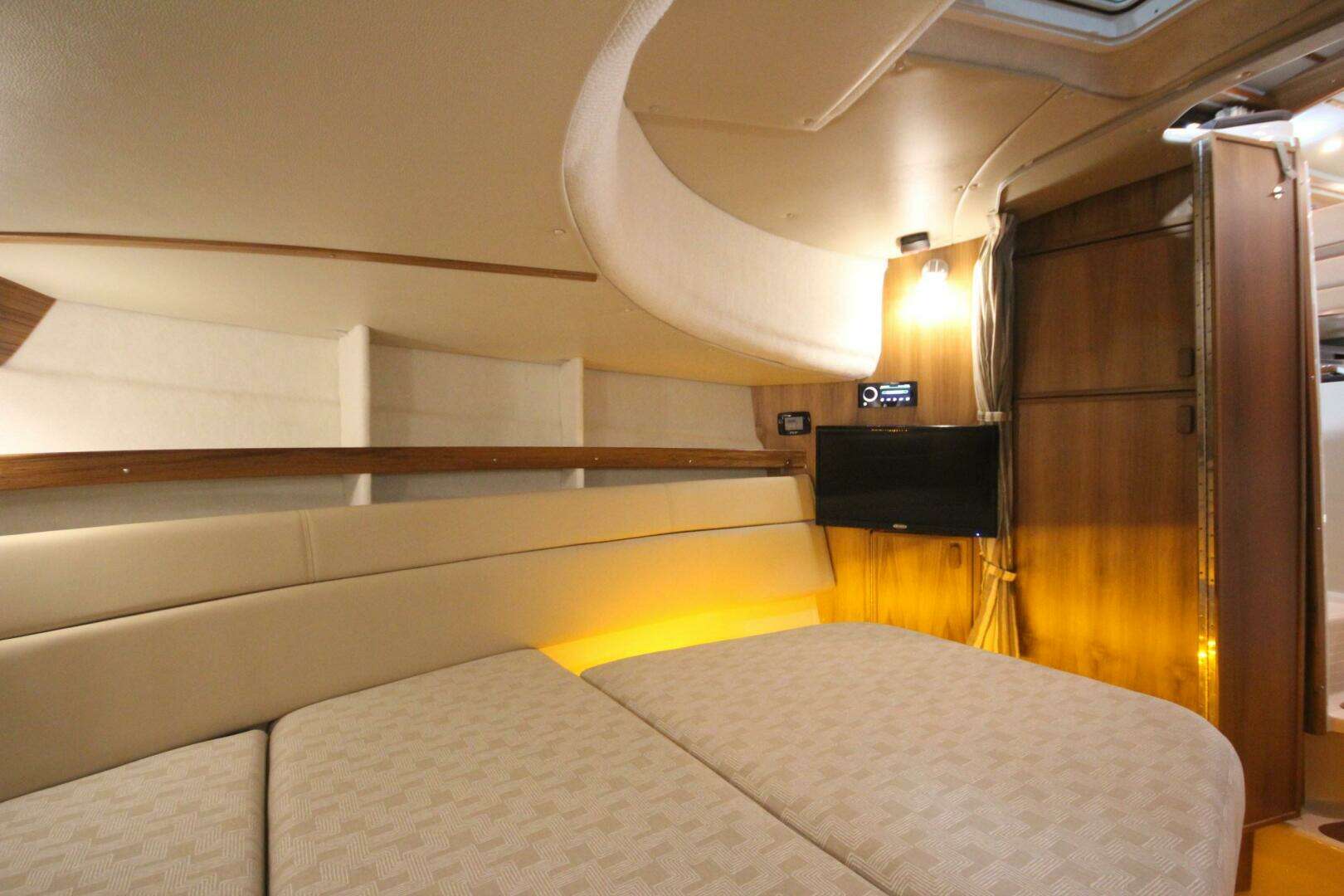 2026 Ranger Tugs R-31 Command Bridge Luxury Edition - Image 128