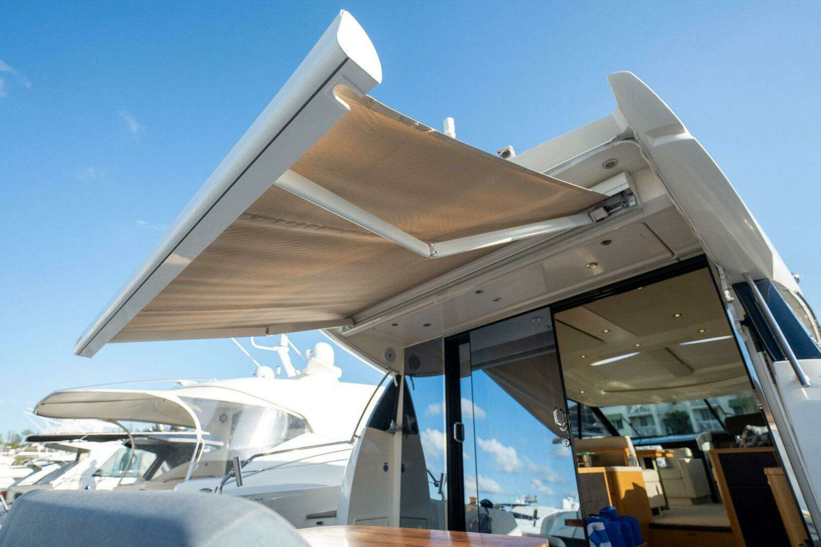 2013 Prestige 500 S - Image 72