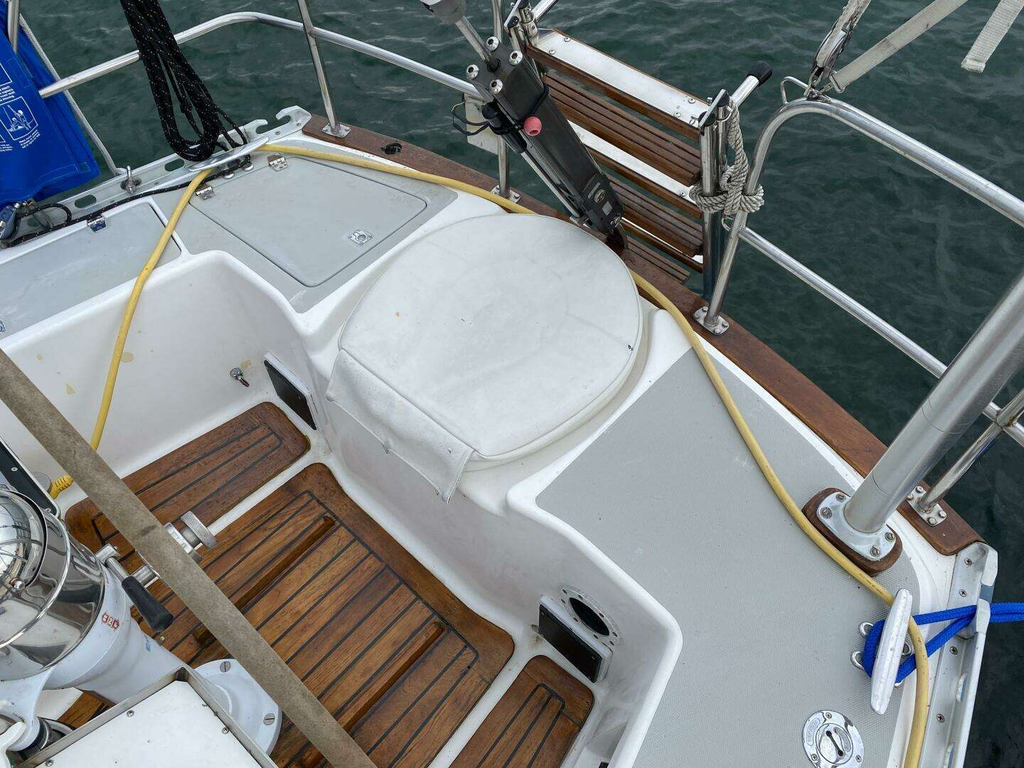1989 J Boats J/40 - Image 20