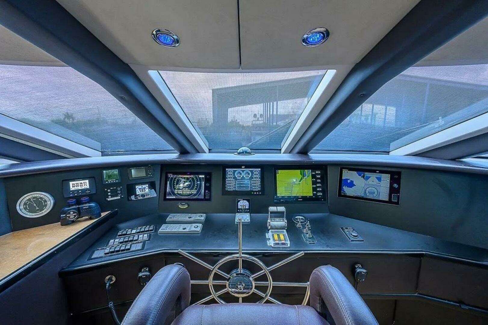 2005 DMB Danube Motor Yacht - Image 31