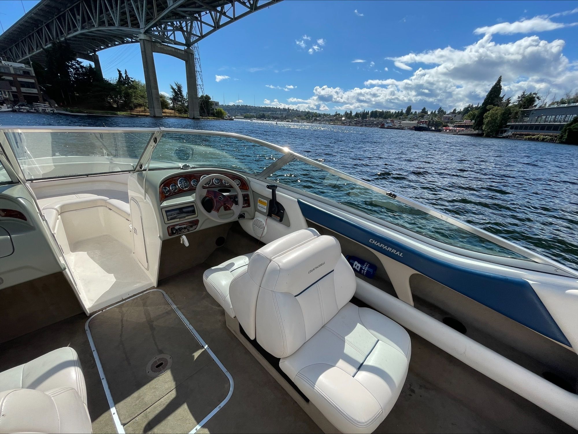 1998 Chaparral 2130 SS - 14