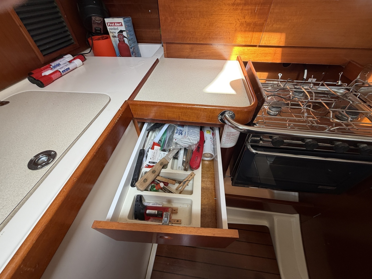 1995 Beneteau OCEANIS 321 - Image 19