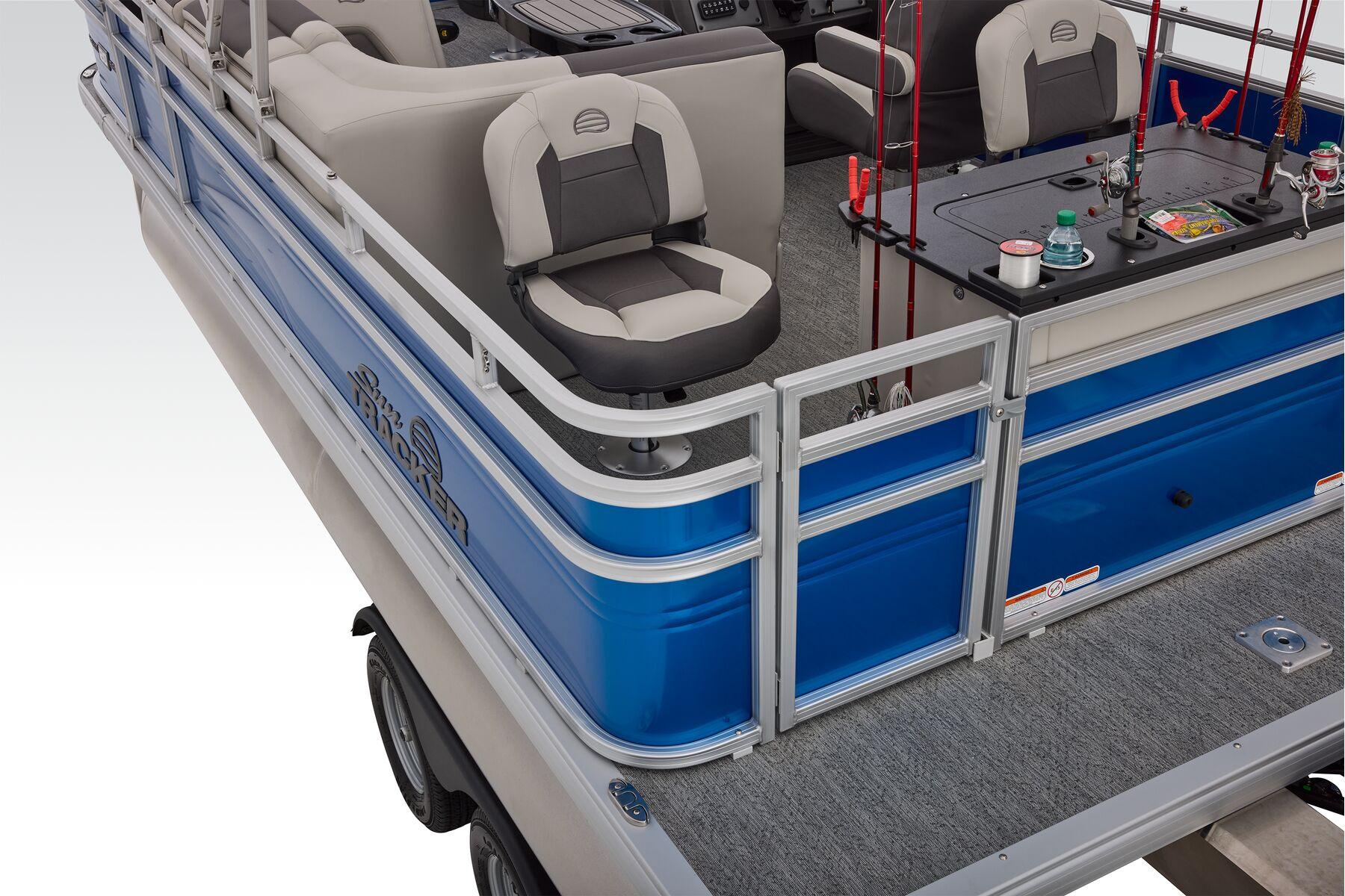 2026 Sun Tracker Fishin' Barge 20 DLX - 66