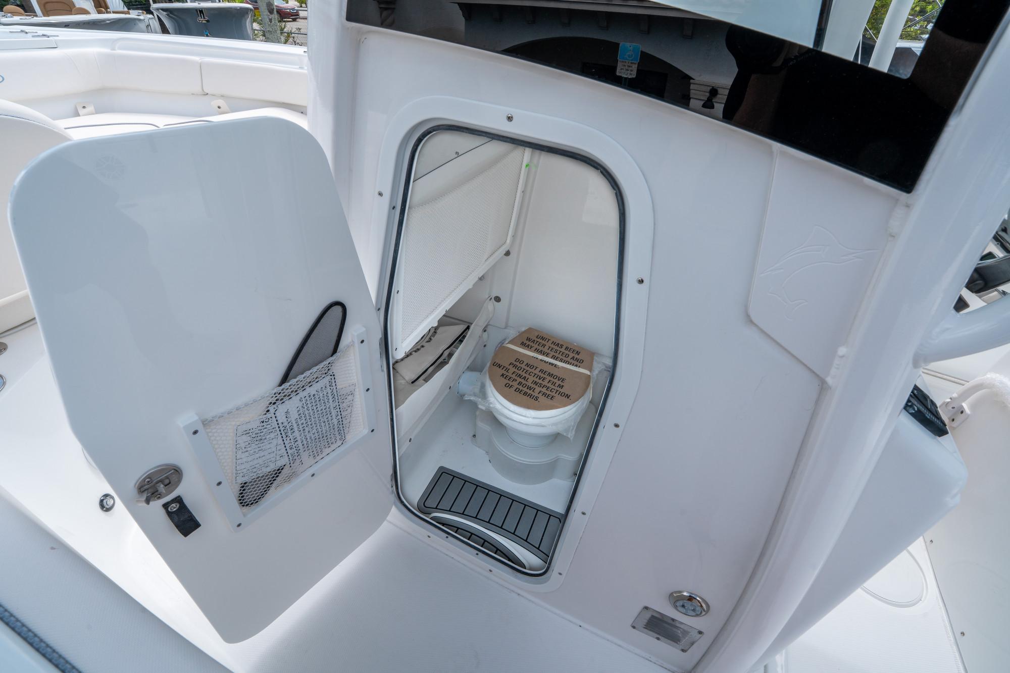 2026 Sea Hunt Ultra 255 SE - 21