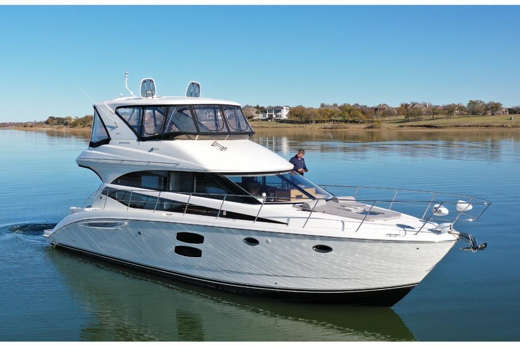 2016 Meridian 441 Sedan