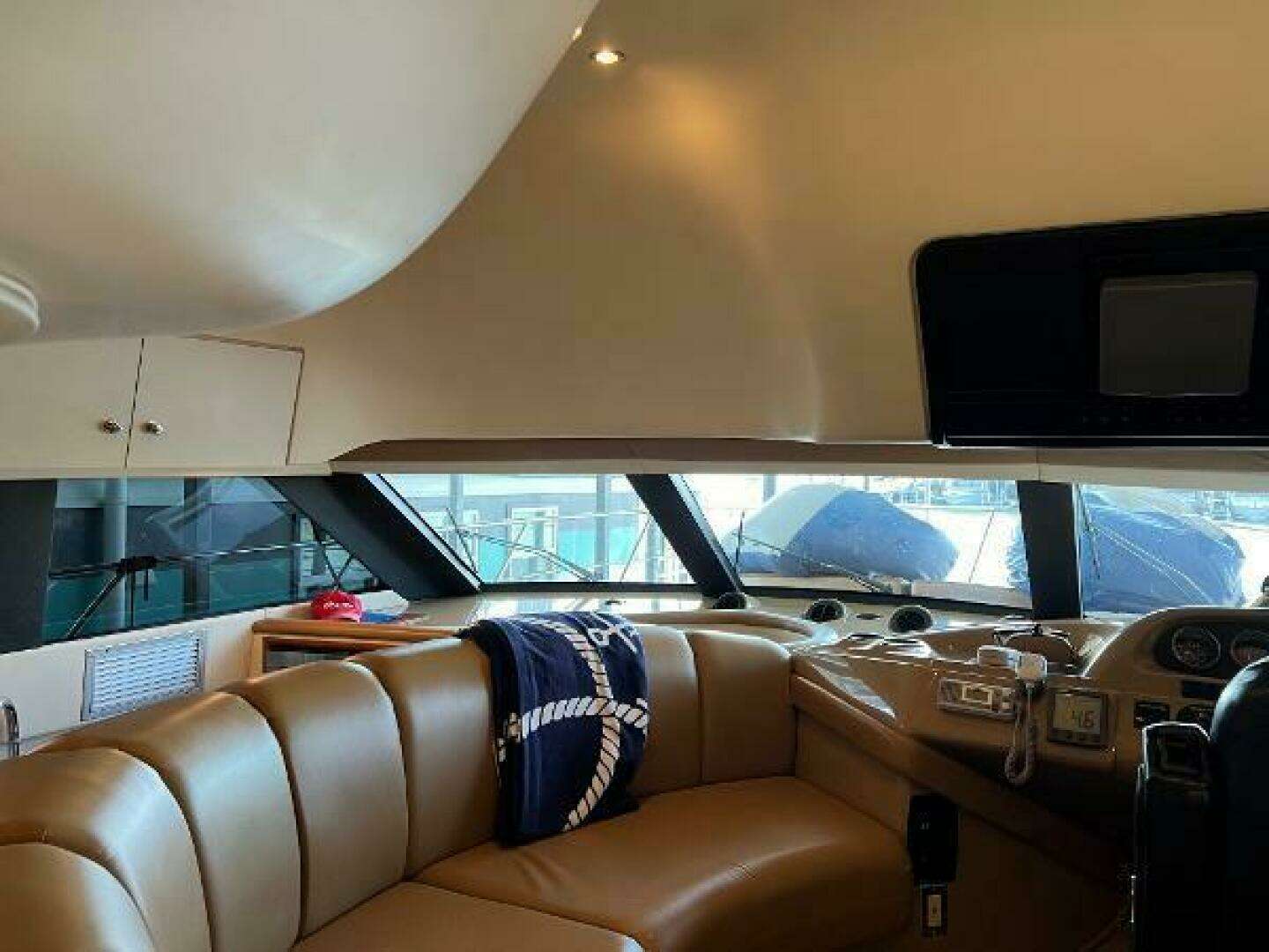 2001 Carver 450 Voyager Pilothouse - Image 75