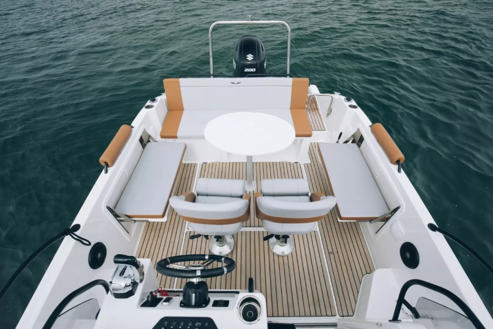 2026 Beneteau Flyer 7 Sundeck - Image 17