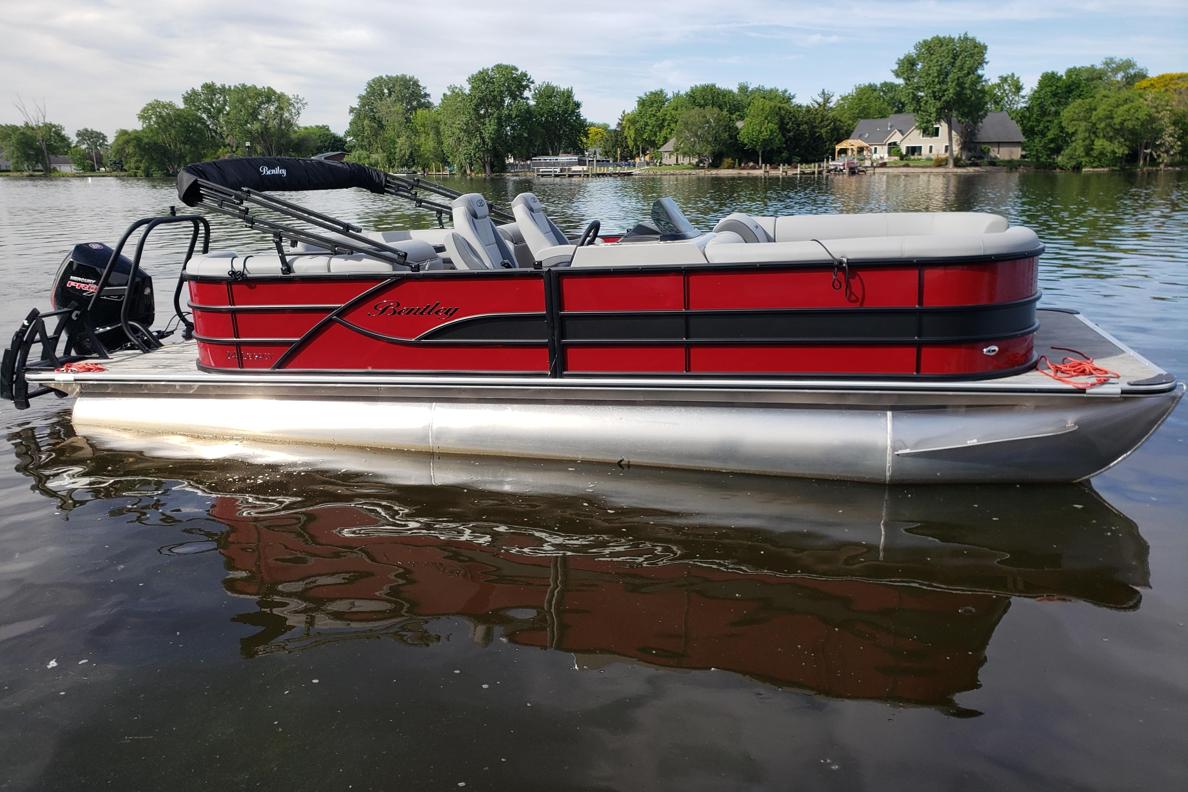 2026 Bentley Pontoons Legacy 243 Navigator Ext