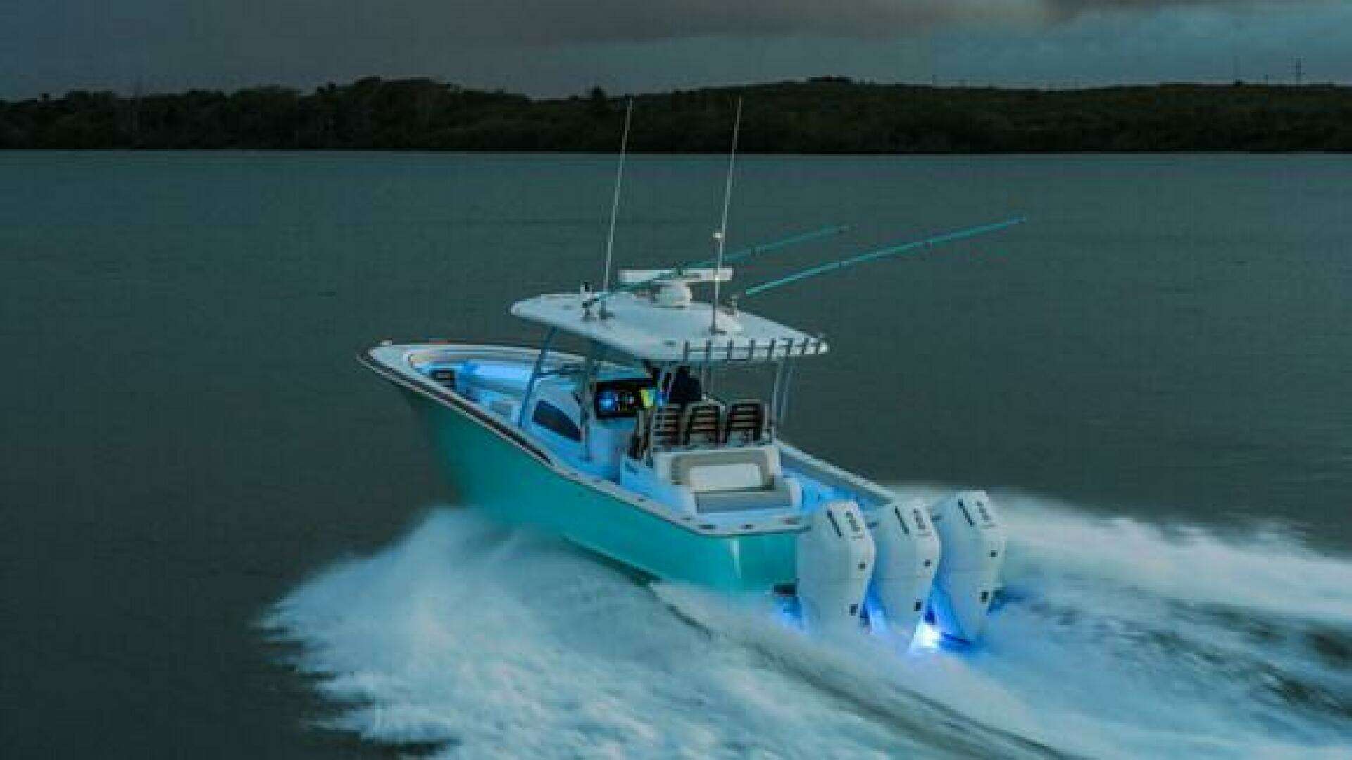 2026 Mag Bay 38 Center Console - Image 2