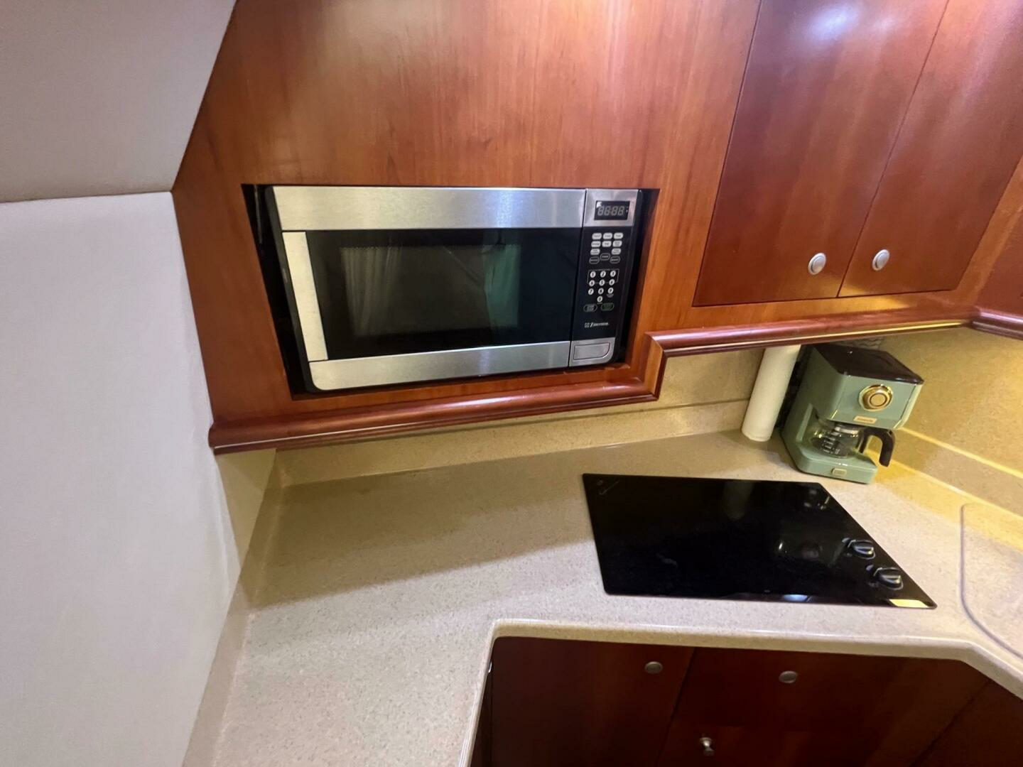 2007 Cruisers Yachts 340 Express - Image 26