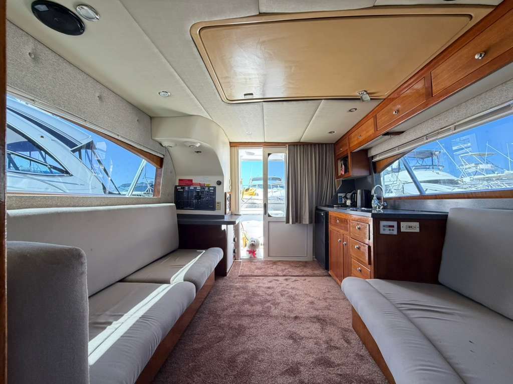 2000 Luhrs Tournament 340 Convertible - 55