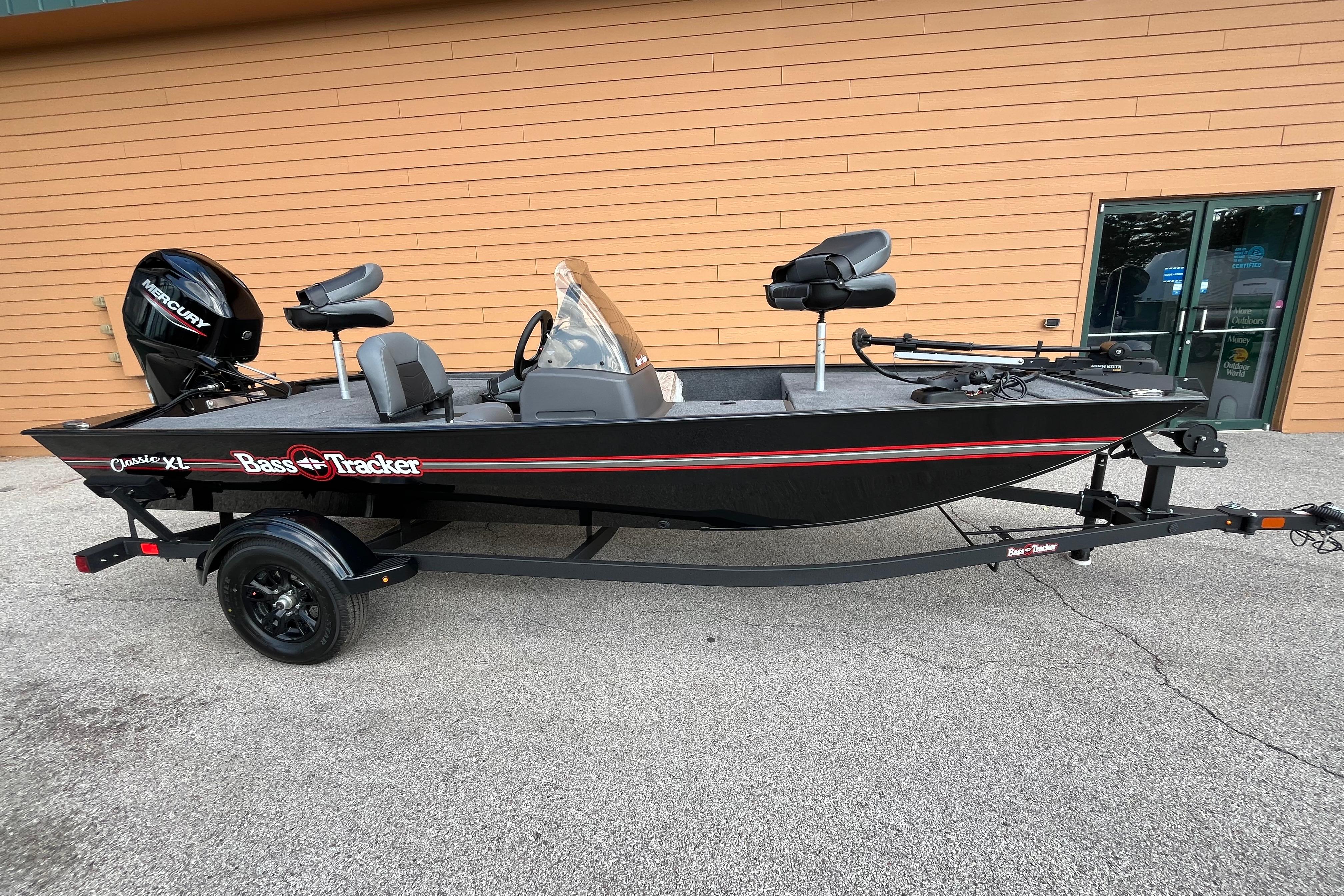 2026 Tracker Bass Tracker Classic XL